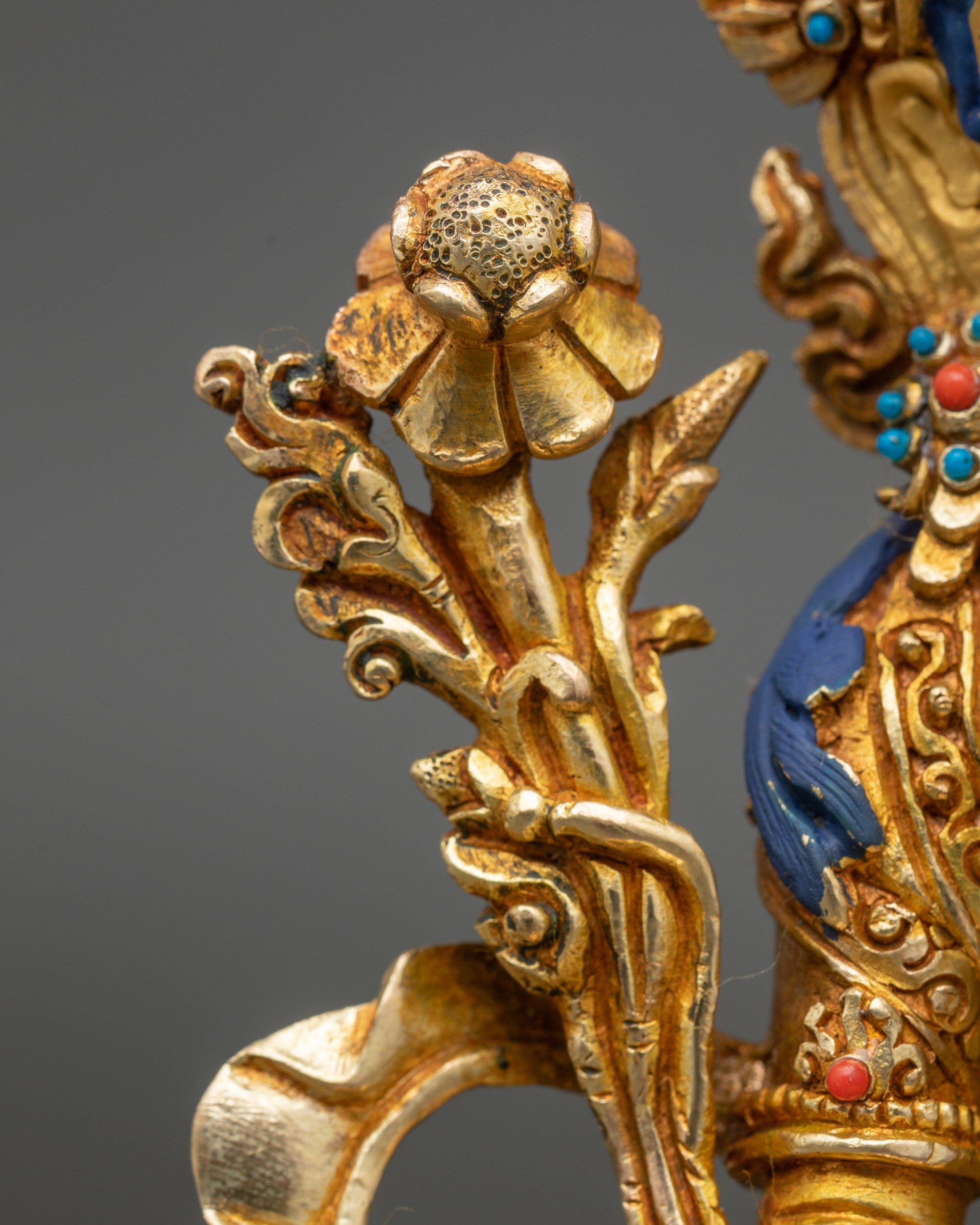 Seven-Eyed White Tara Statue for Home Altar & Meditation Spaces