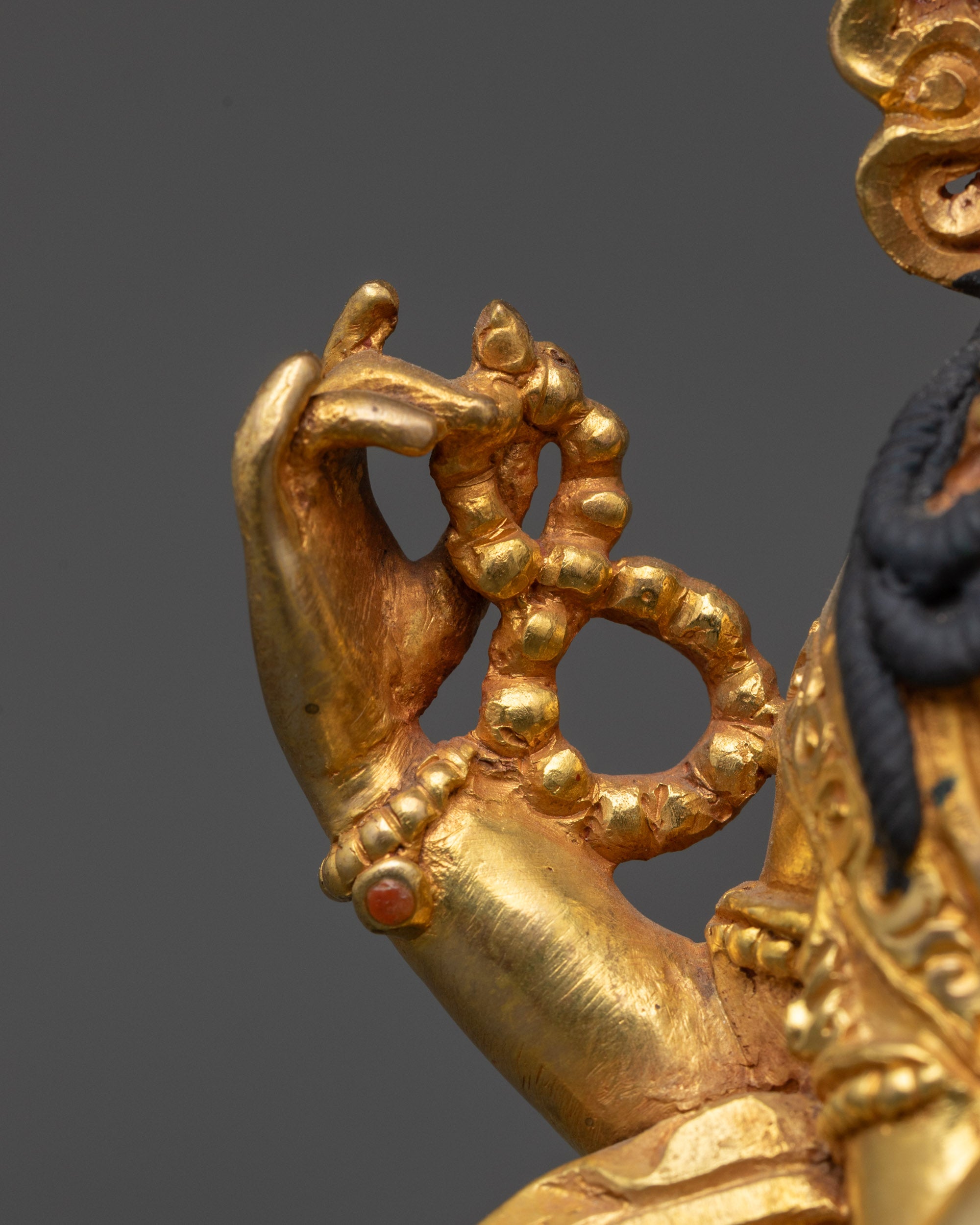 Handmade Chenrezig Statue | Tibetan Idol for Meditation & Serenity