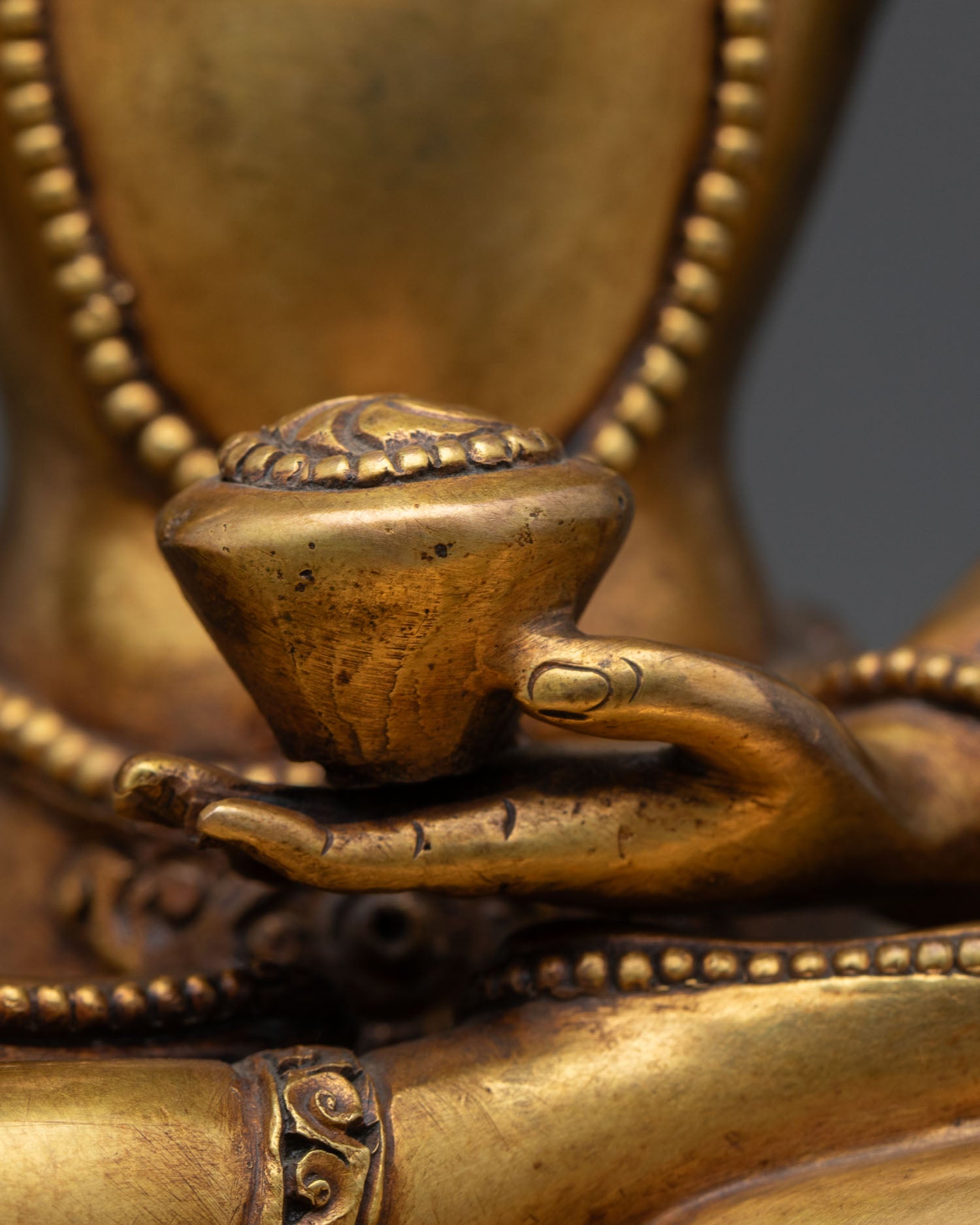 Crown Shakyamuni Buddha Statue