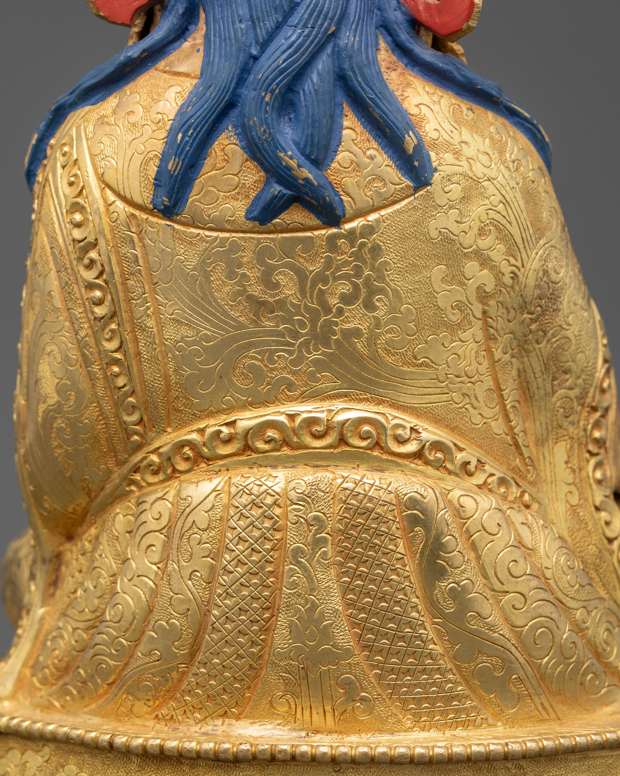 Guru Rinpoche Statue