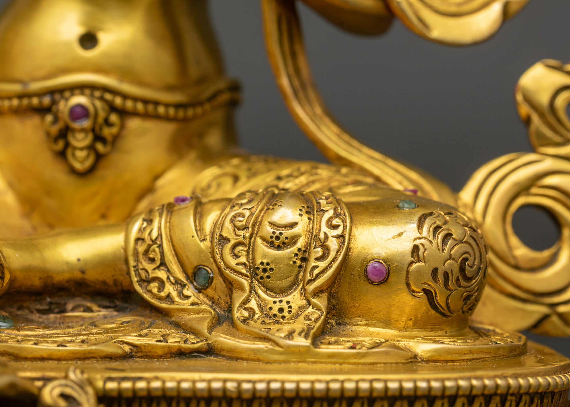 Premium Green Tara Statue – Swift Protection and Fearless Blessings