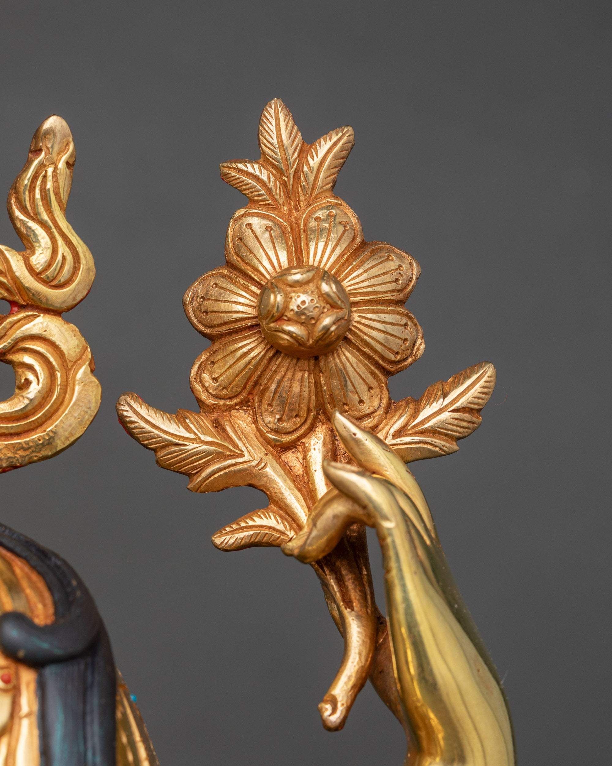 Avalokiteshvara (Chenrezig) Statue for Meditation & Spiritual Practice