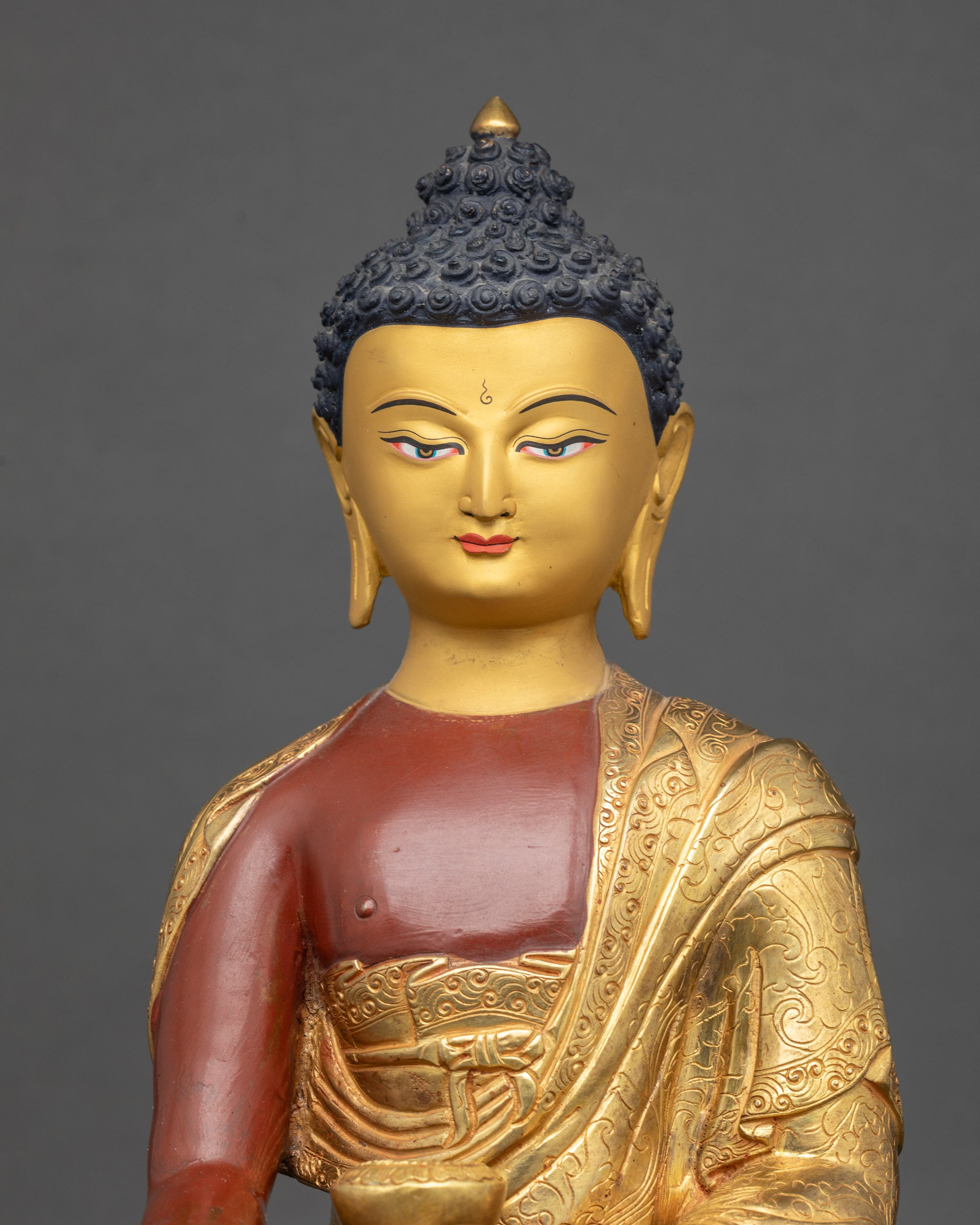Buddha Shakyamuni Statue