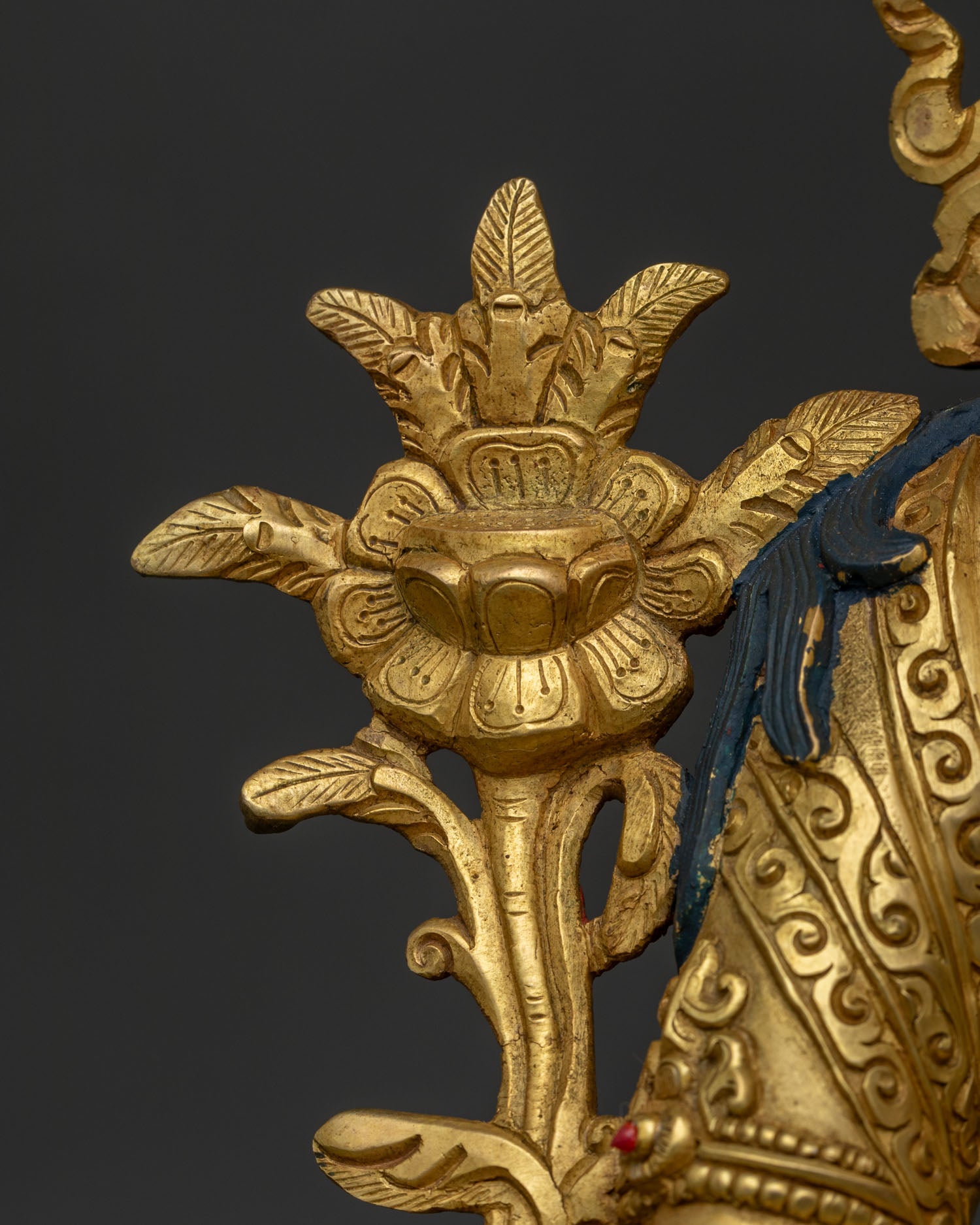 Handcrafted Green Tara Statue – Fine Buddhist Sculpture from Nepal