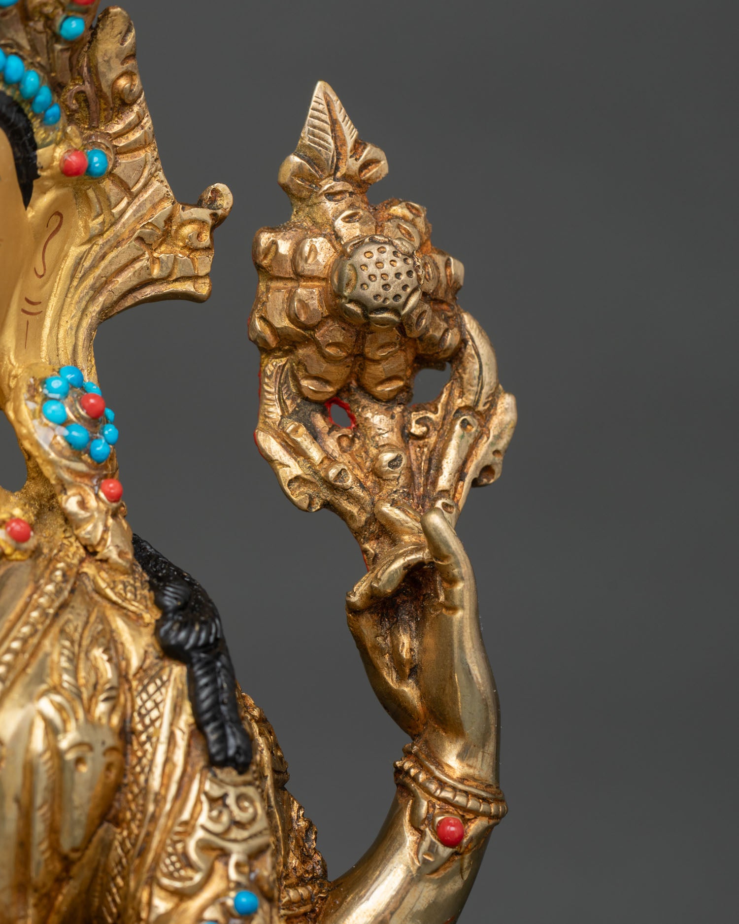 Chenrezig Statue | Four-Armed Bodhisattva of Infinite Compassion