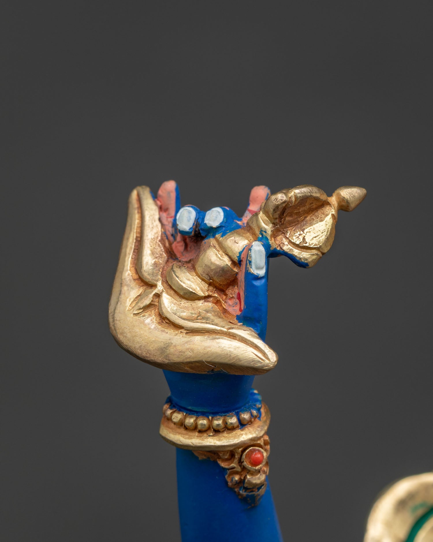Simhamukha Statue | Lion-Faced Dakini for Inner Transformation
