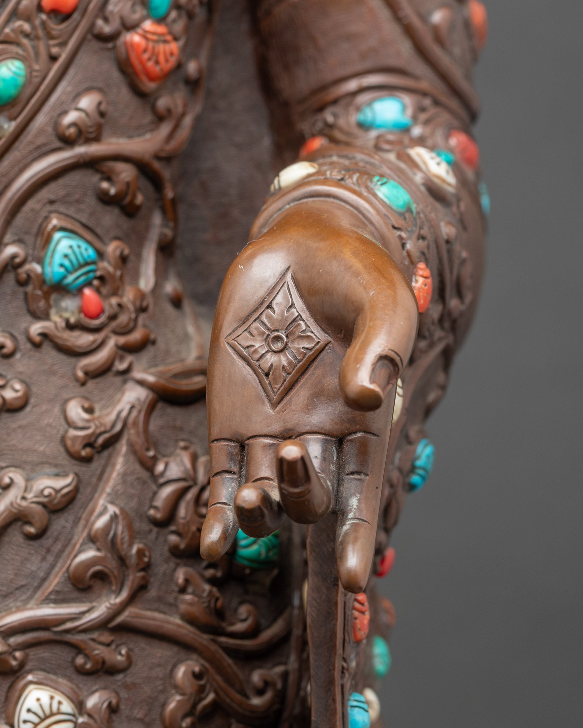 Dipankara Buddha Statue – The Past Buddha of Hope