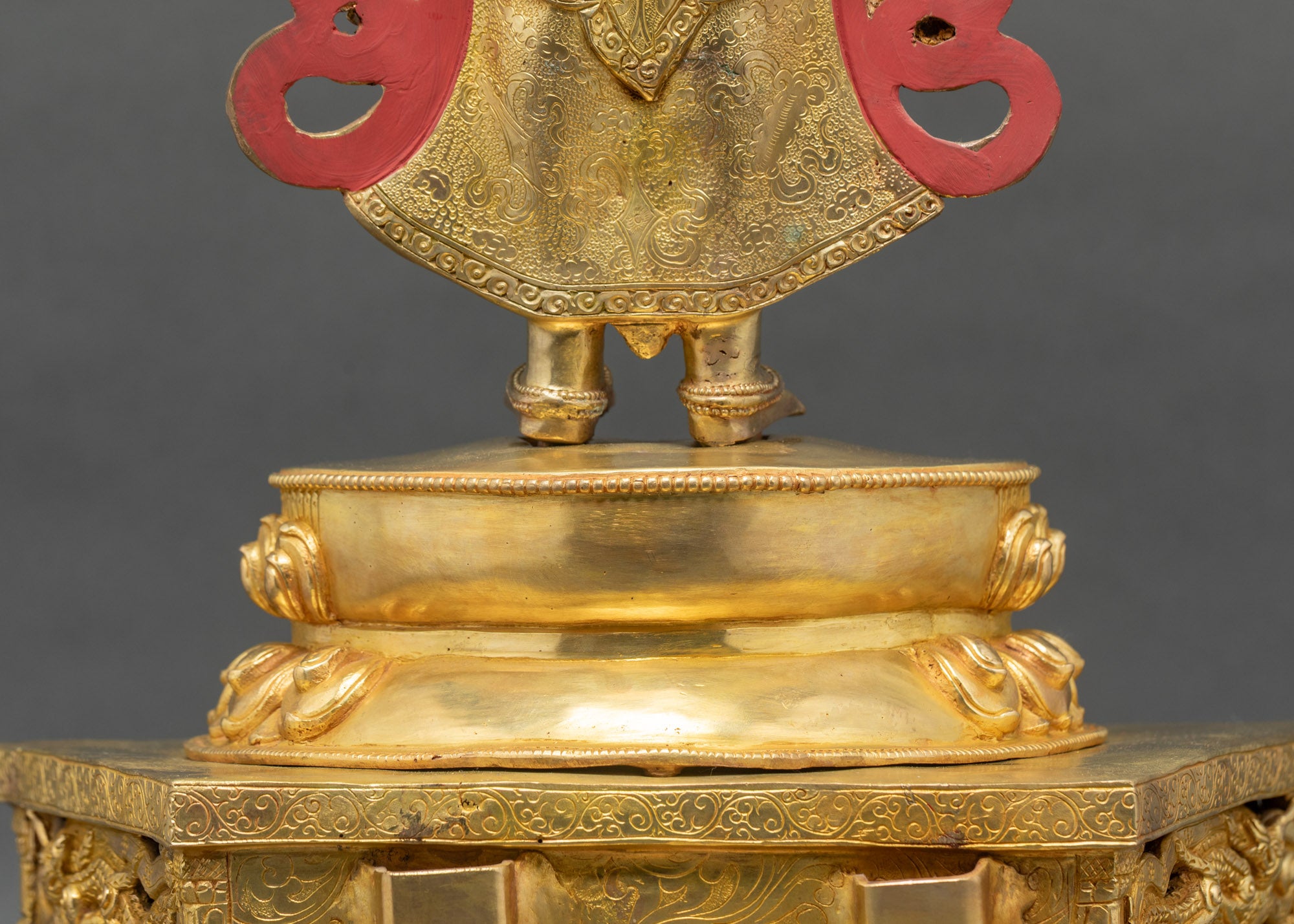 Thousand-Armed Avalokiteshvara Statue | The Compassionate Bodhisattva