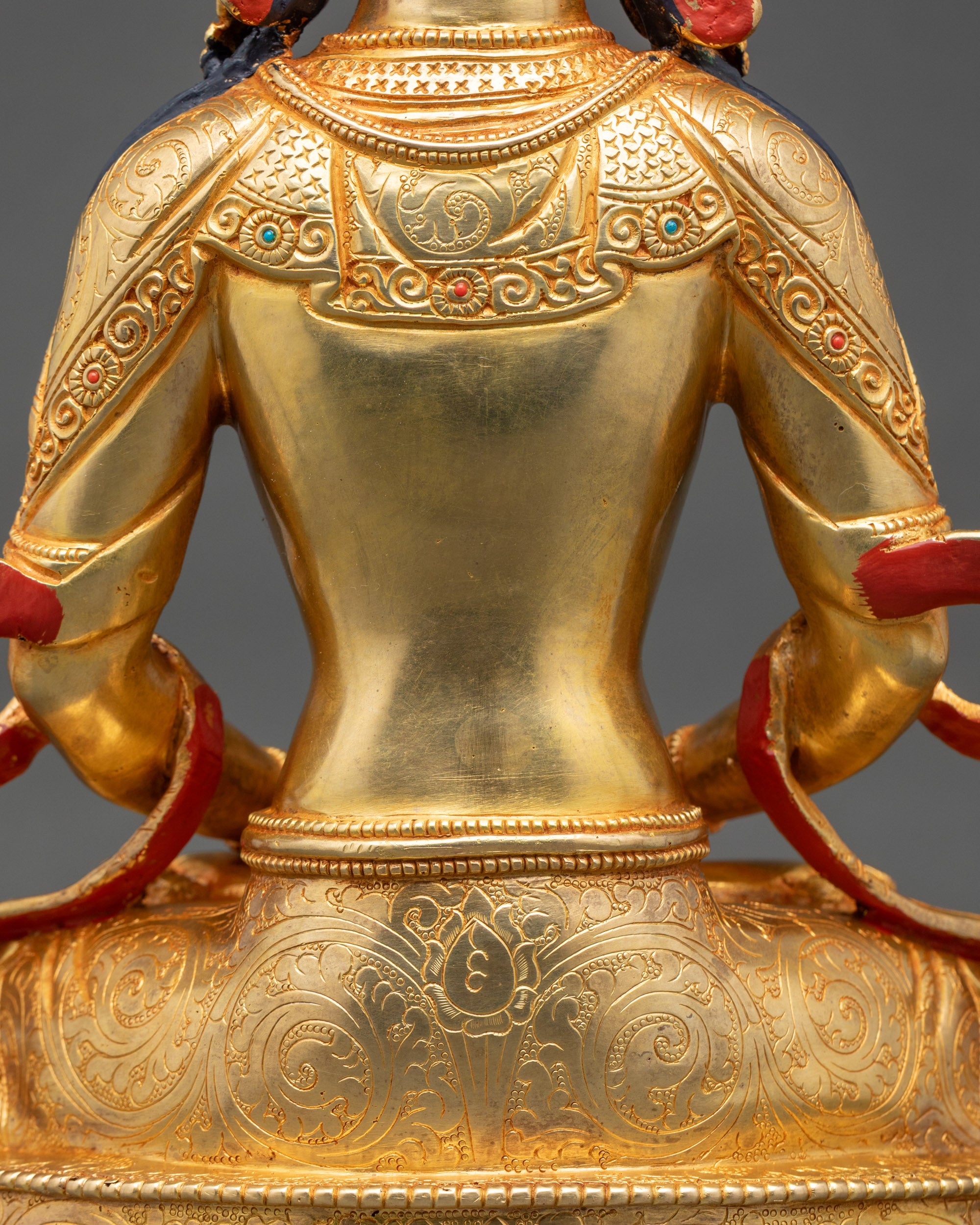 Amitayus Buddha Statue - A Symbol of Longevity and Spiritual Blessings
