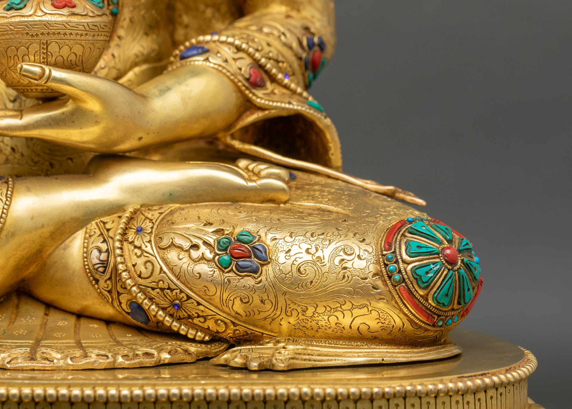 Handmade Shakyamuni Buddha Statue | Meditation & Altar Decor