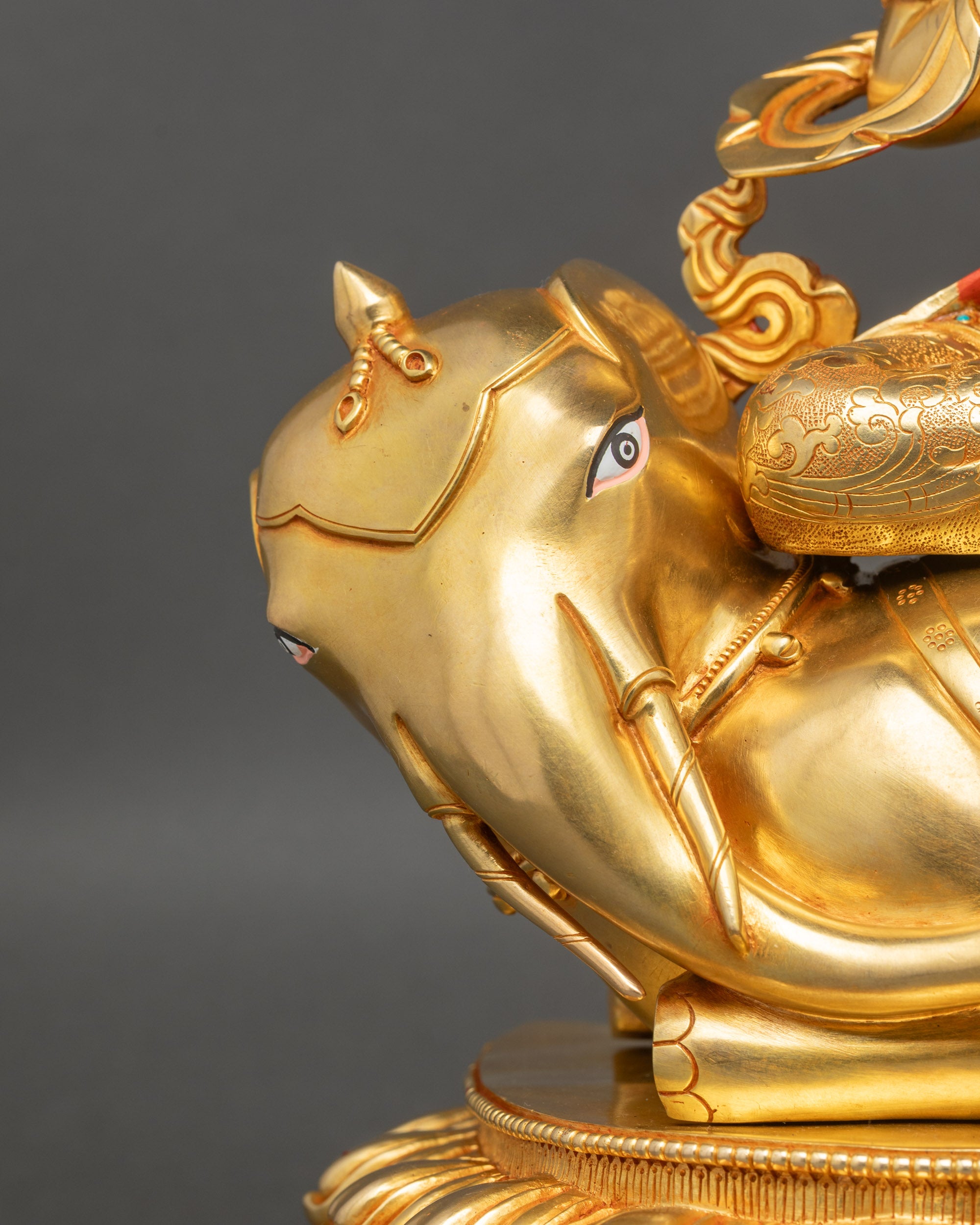 Bodhisattva Samantabhadra Sculpture | Embodiment of Universal Virtue