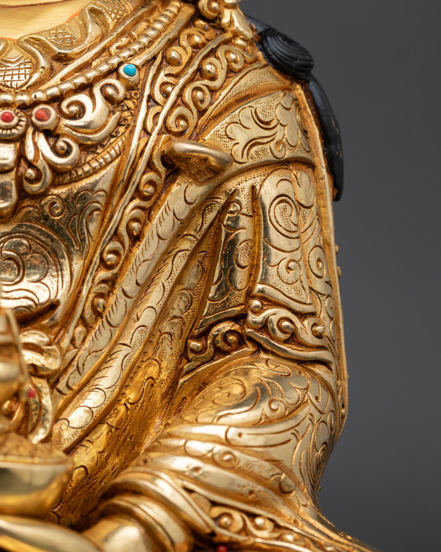 Tibetan Guru Rinpoche Statue | Himalayan Sacred Artwork