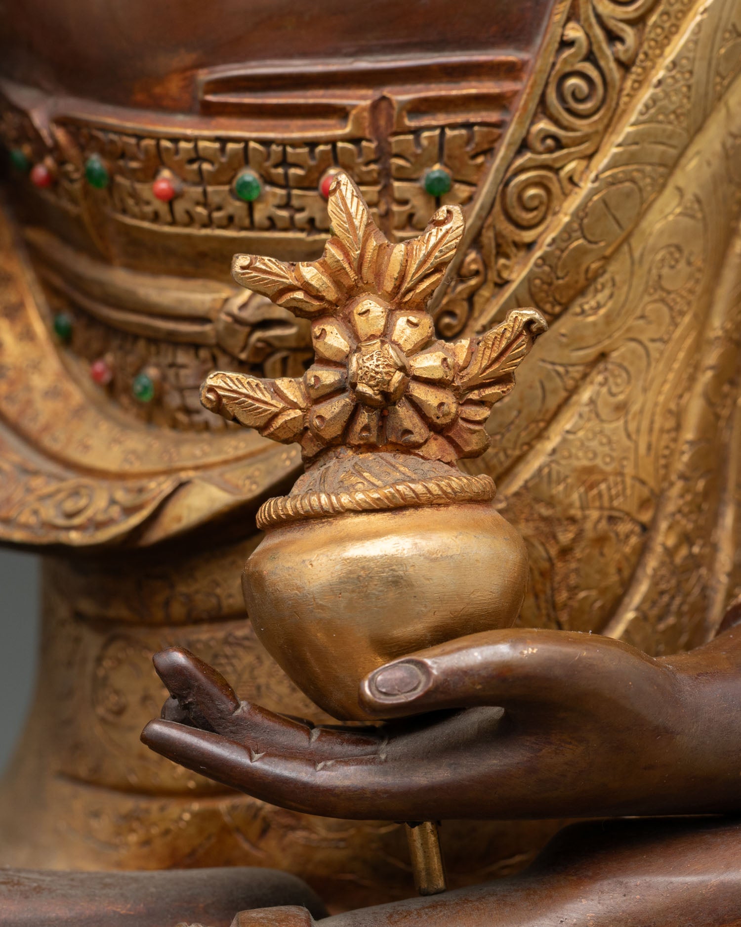 Medicine Buddha Statue