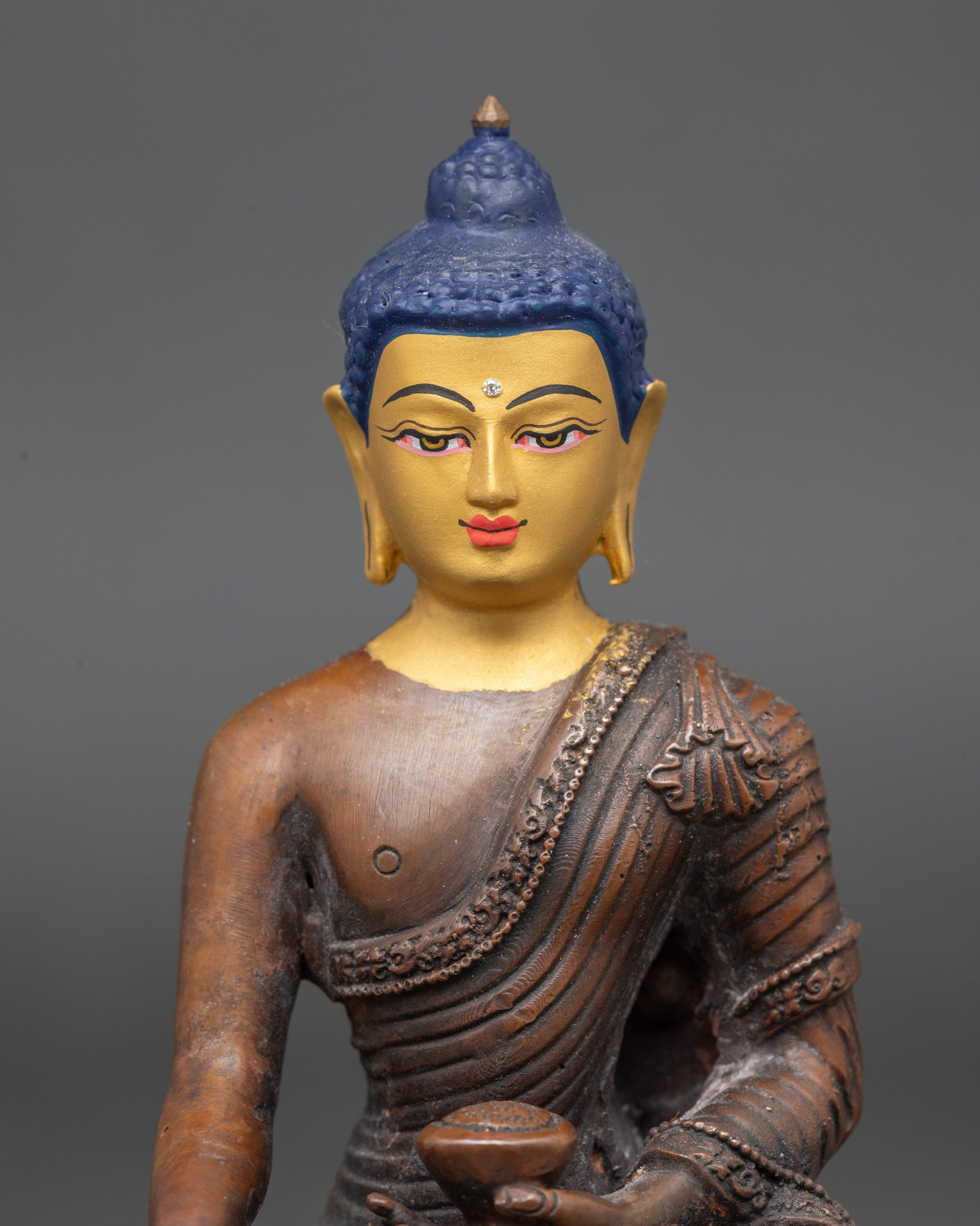 Buddha Shakyamuni Statue