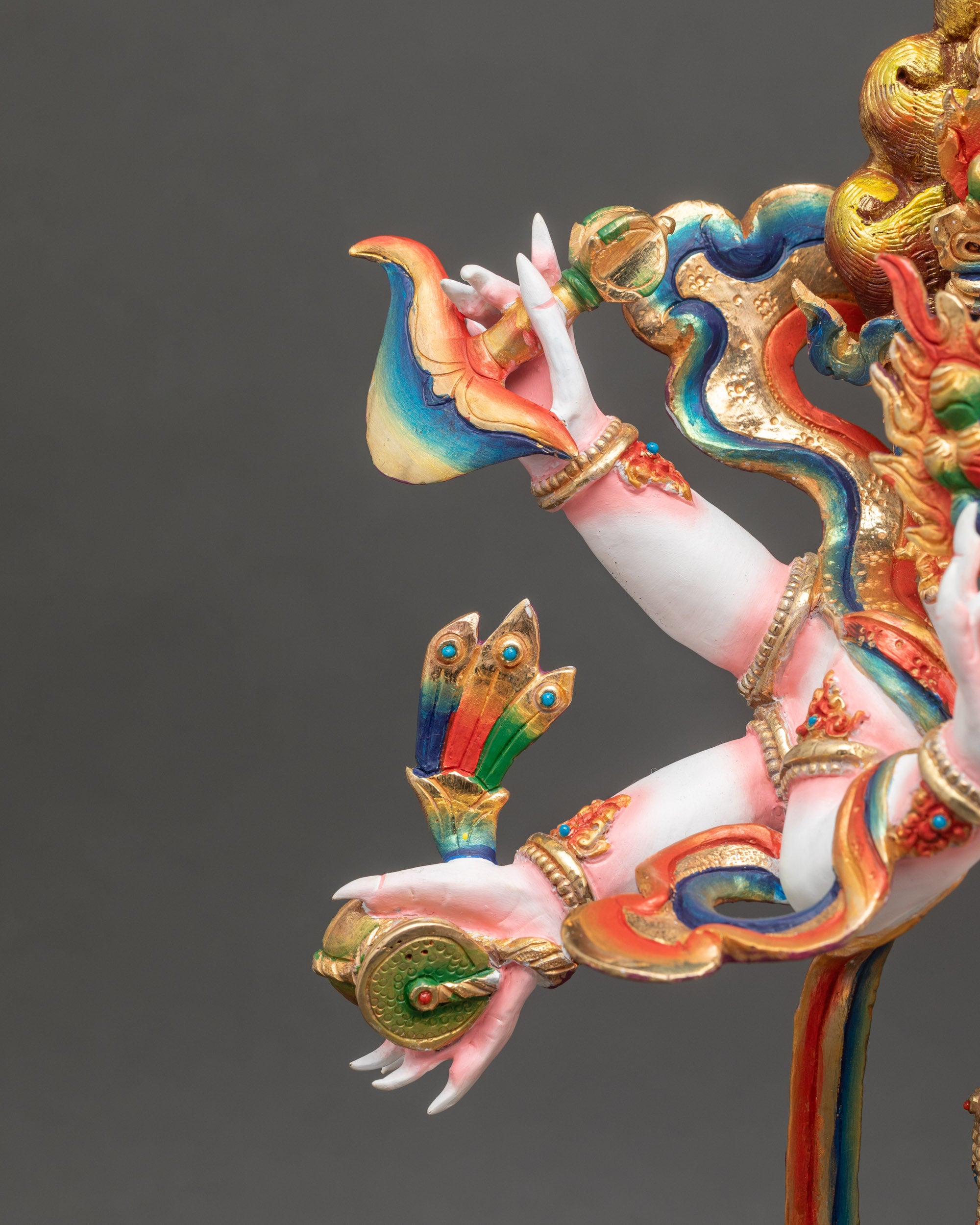 Sacred Shadbhuja Sita Mahakala Statue | Nepalese Buddhist Art