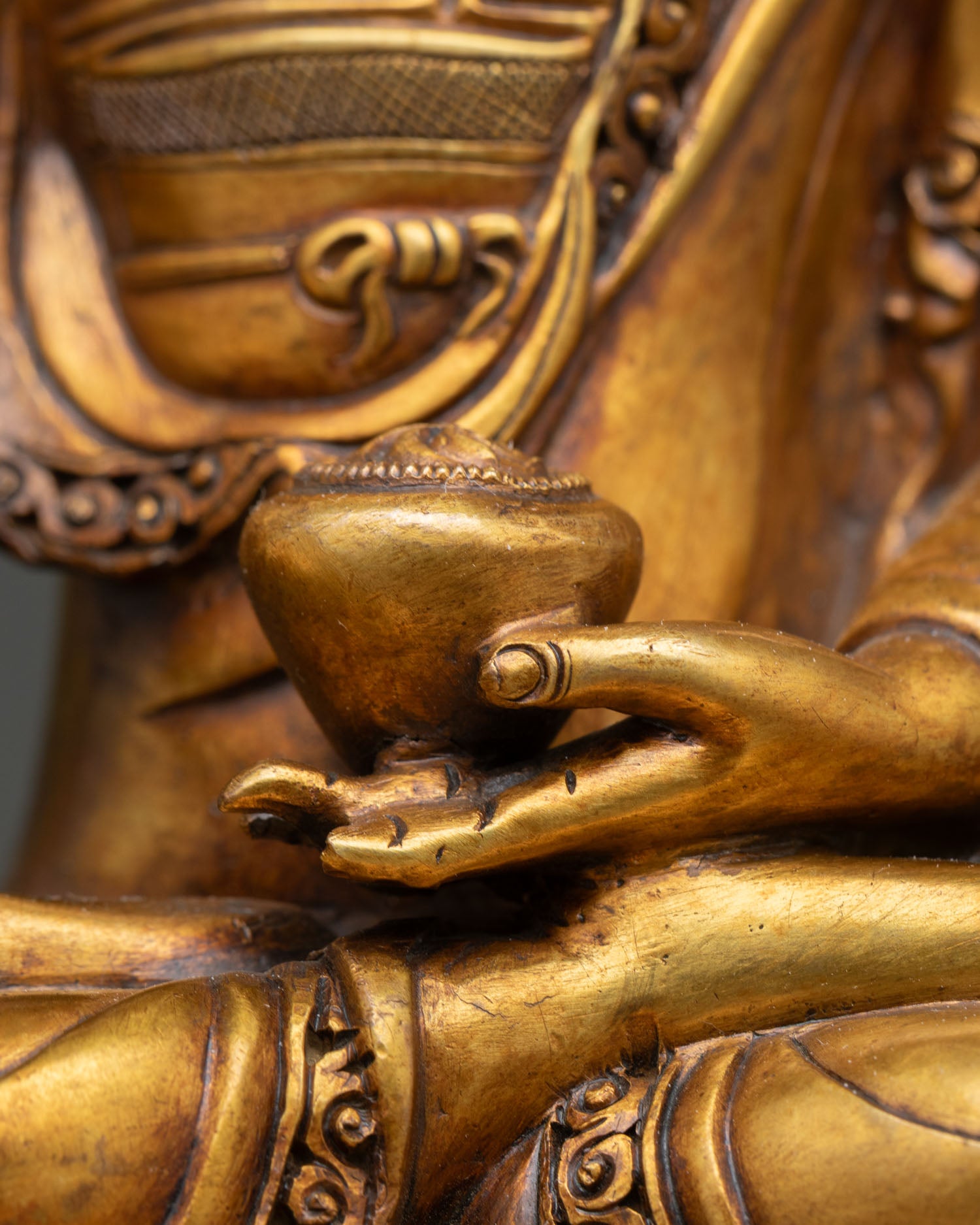 Shakyamuni Buddha Statue | Antique Newari Craftsmanship