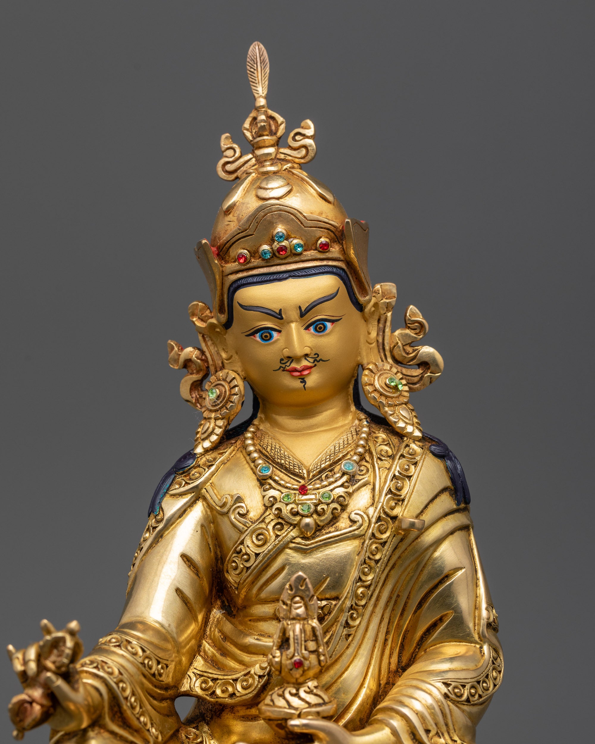 Guru Rinpoche Statue