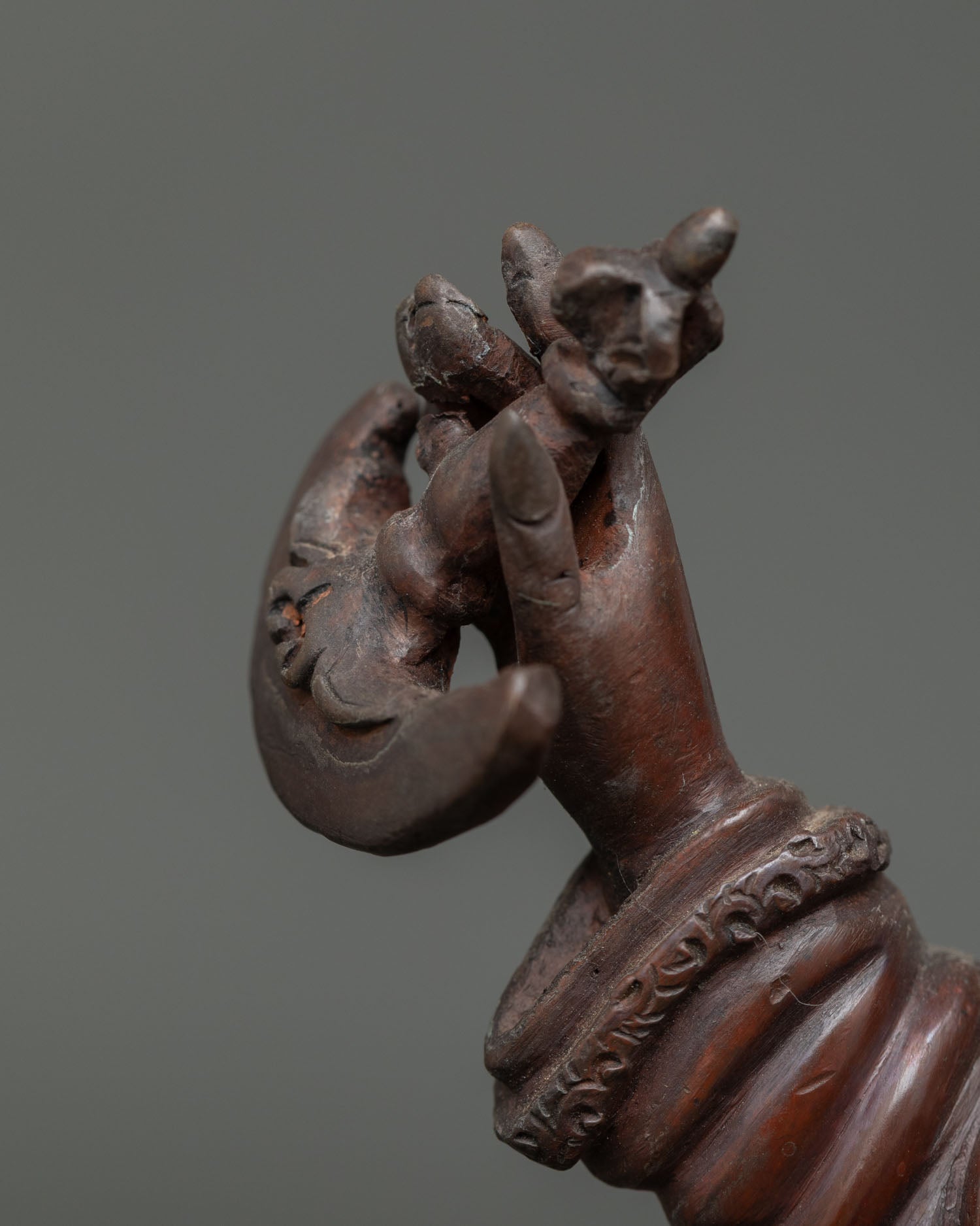 Mahakala Bernagchen Statue | Tibetan Guardian Deity Art