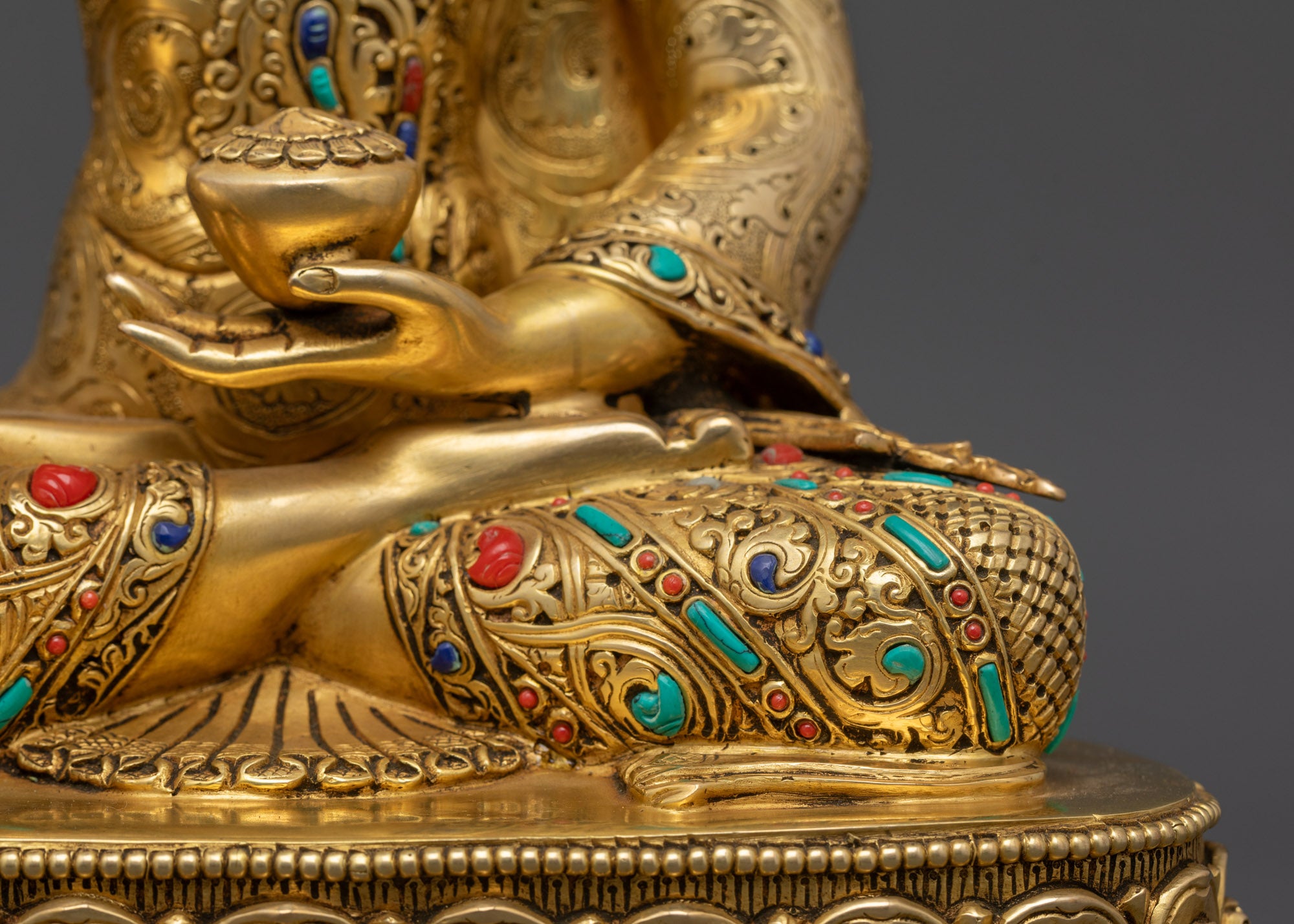 Tibetan Shakyamuni Buddha Statue | Traditional Himalayan Art from Nepal
