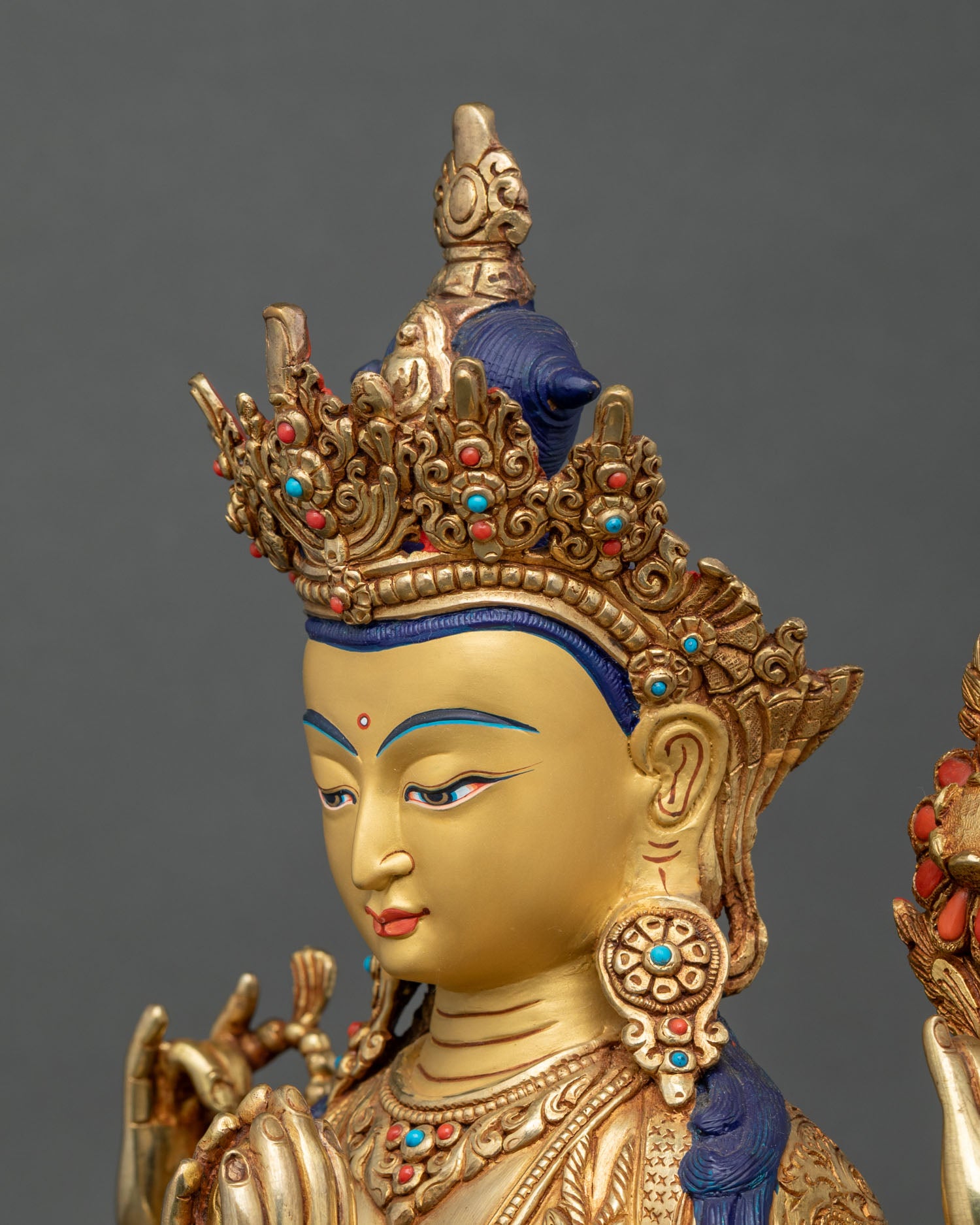 Four-armed Avalokiteshvara Statue | Divine Lord Who Gazes Down