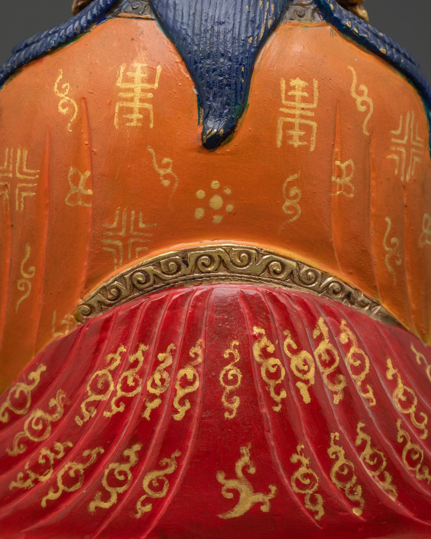 Guru Rinpoche Statue