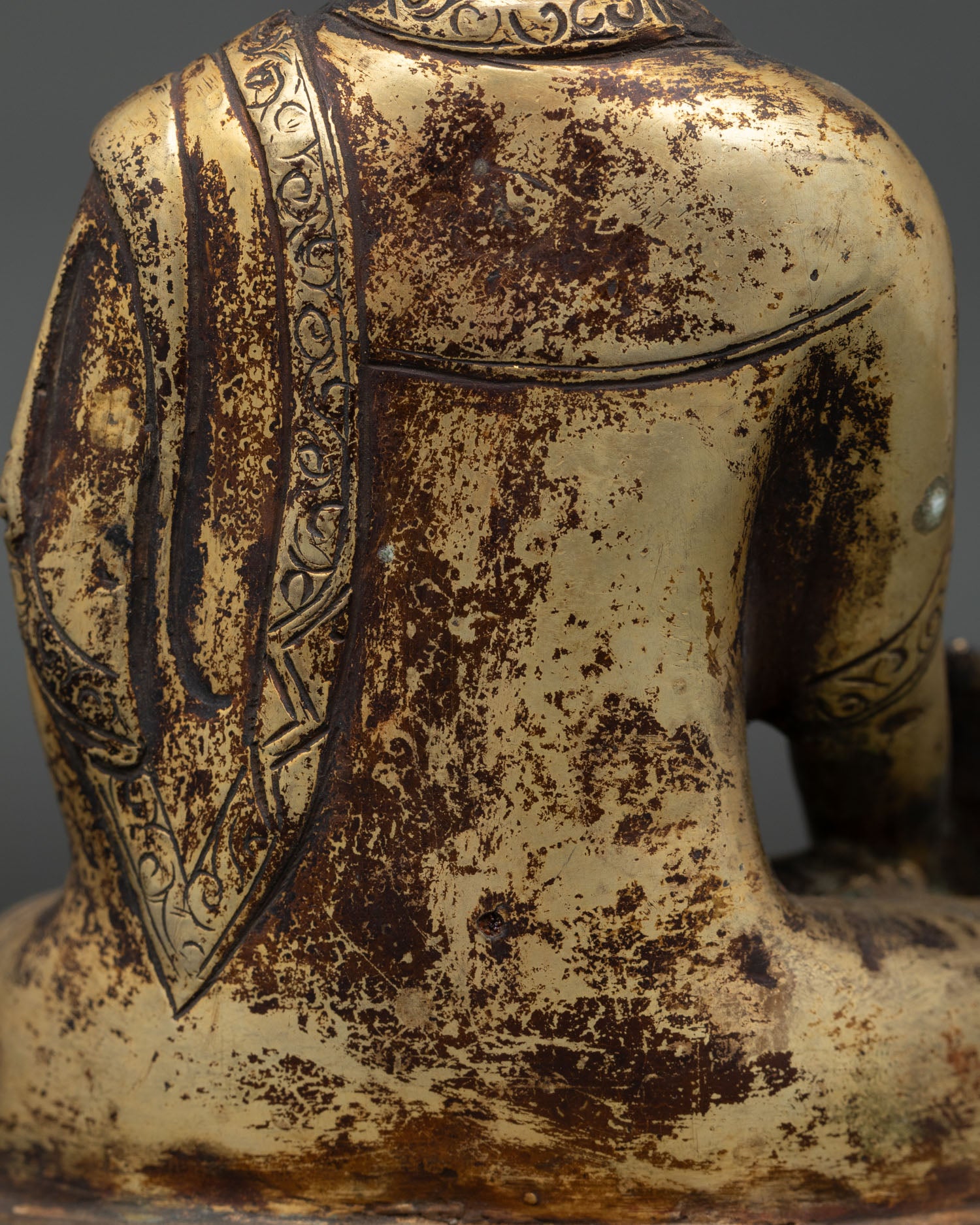 Medicine Buddha Statue