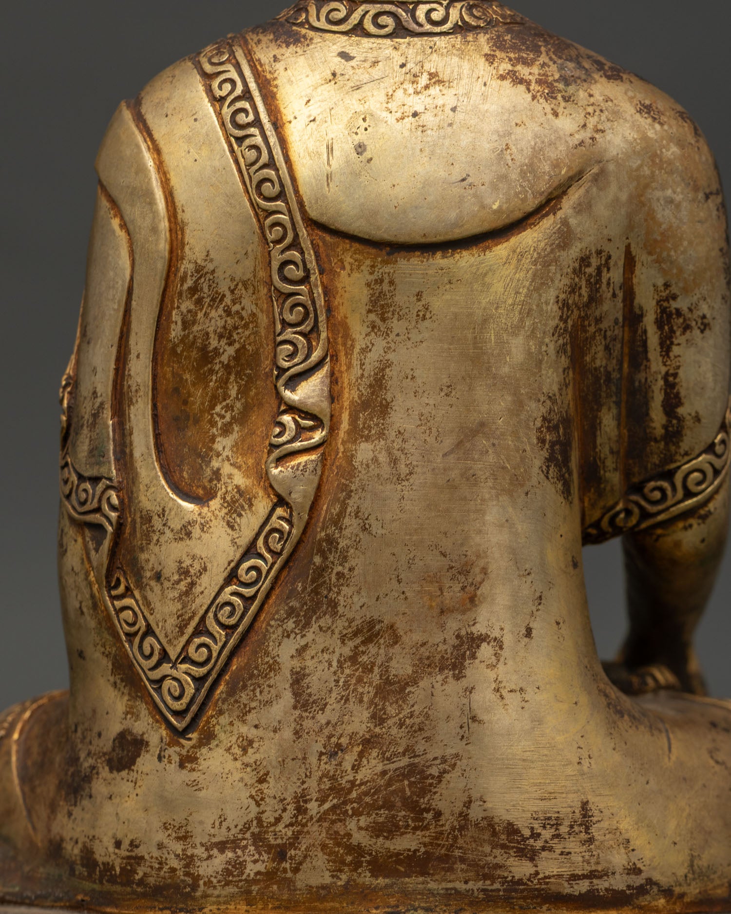 Antique Finished Shakyamuni Buddha Statue | Symbol of Enlightenment