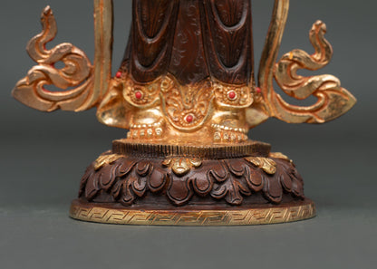 Guru's Wifes Statue