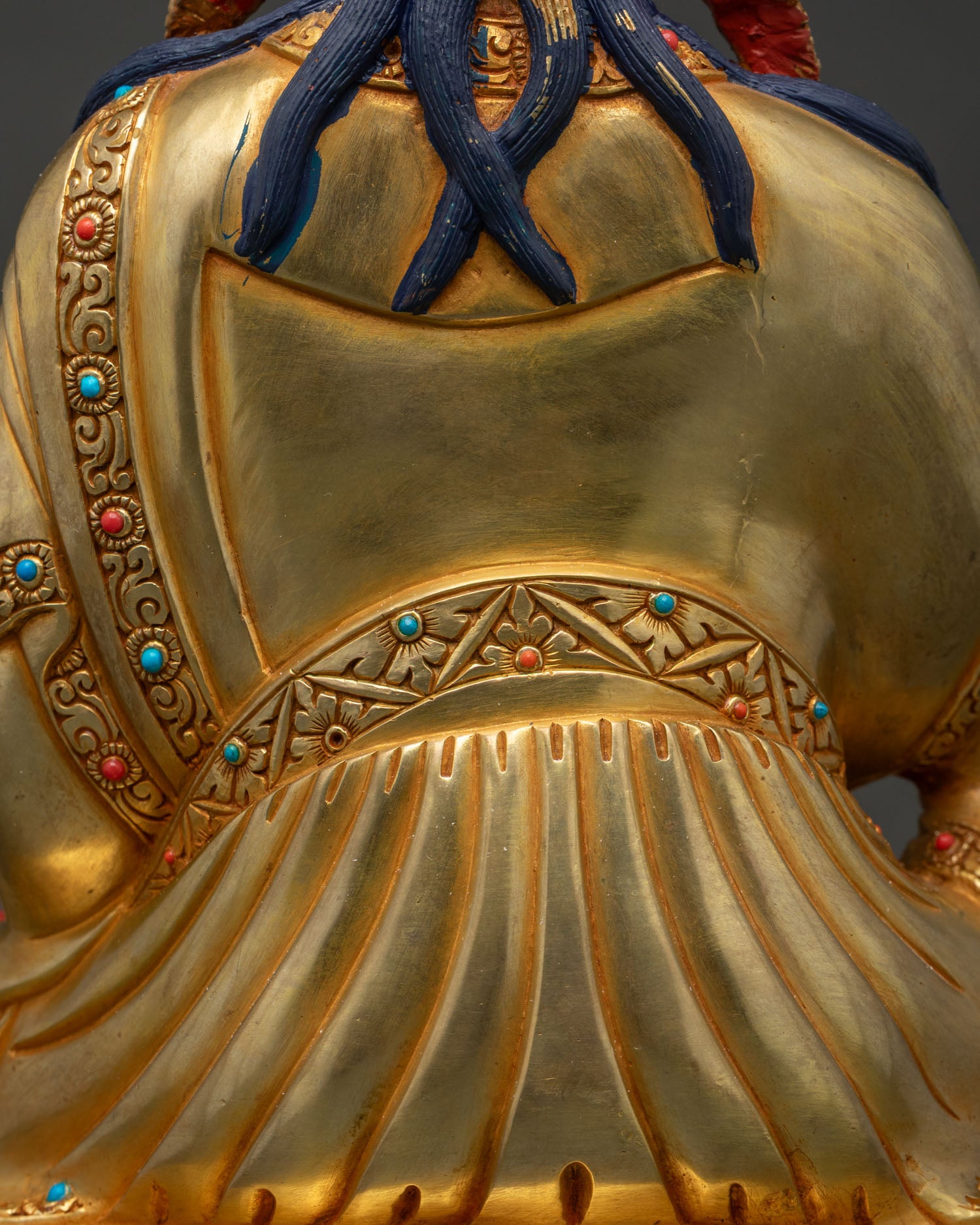 Guru Rinpoche Statue