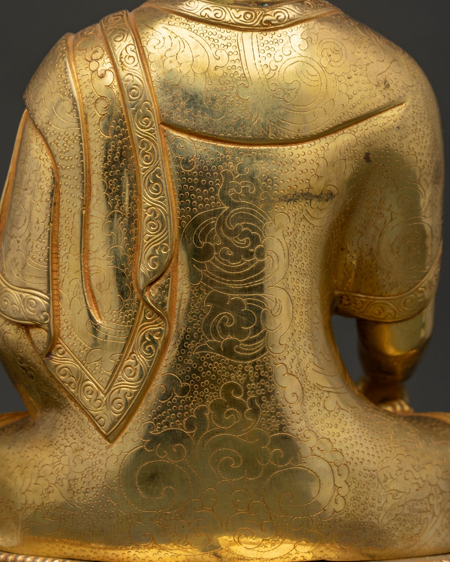 Shakyamuni Buddha Statue | Symbol of Spiritual Awakening