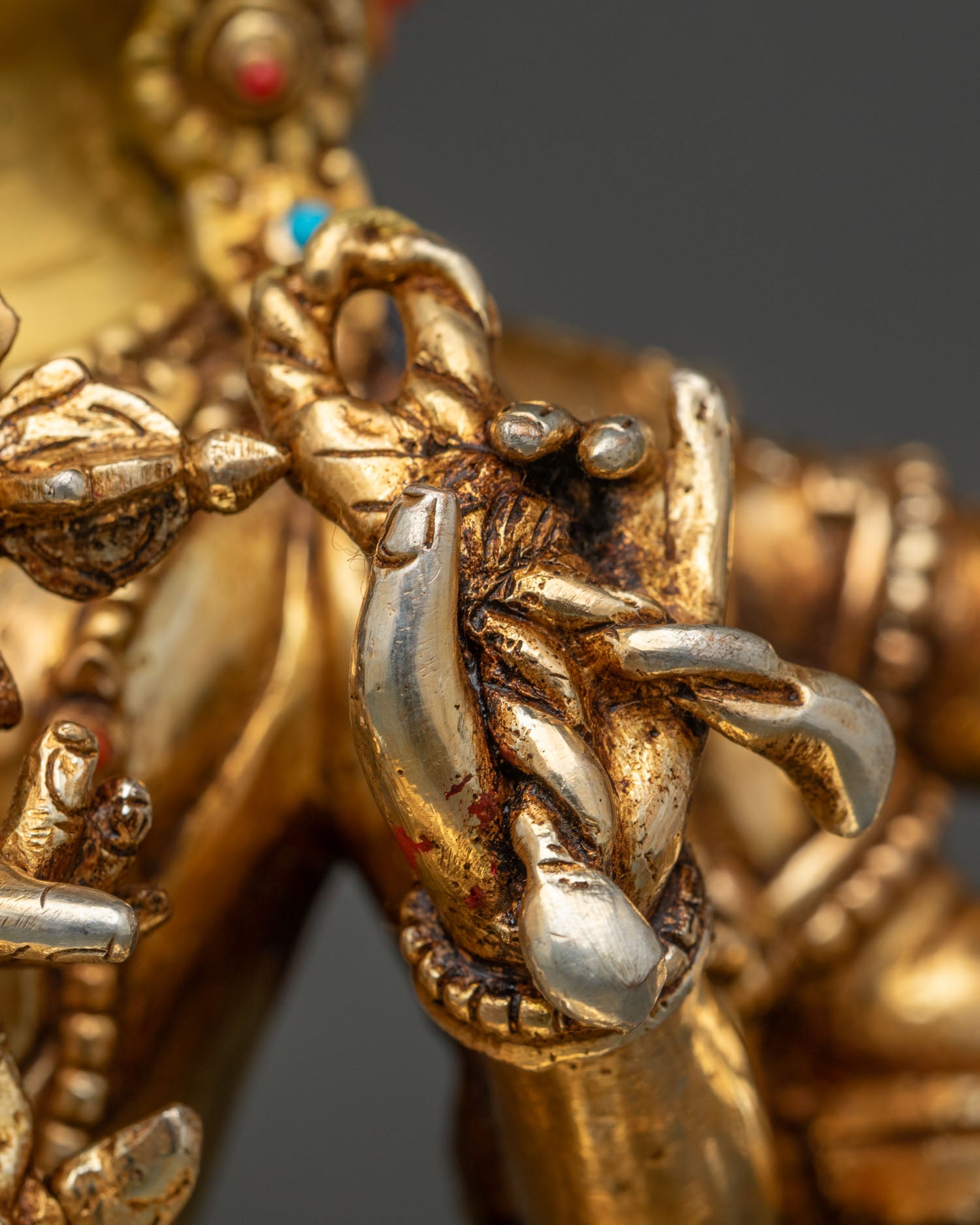 Ushnisha Vijaya Namgyalma Statue | Buddhist Deity of Longevity & Protection