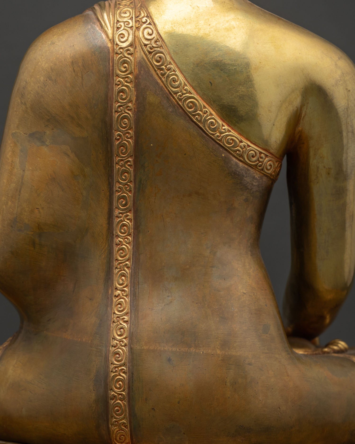 Enlightened Buddha Statue | The Historical Founder of Buddhism