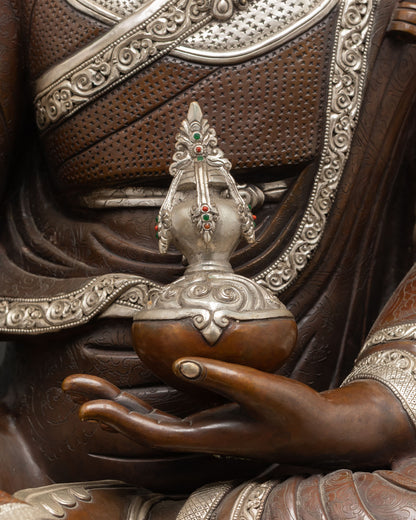 Giant Guru Rinpoche Statue – Blessings of Enlightened Second Buddha