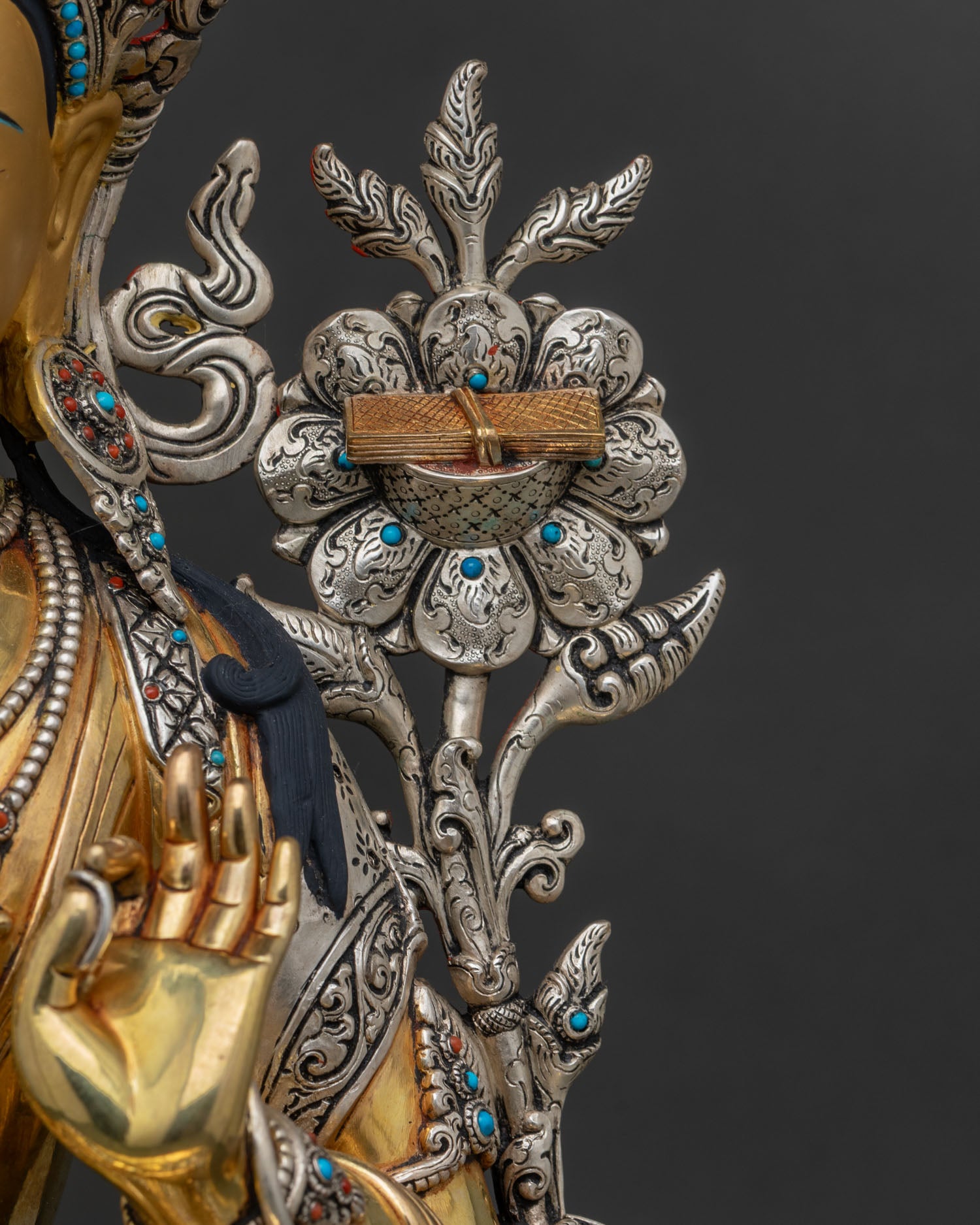 Bodhisattva Manjushri Figurine | Spiritual Meditation Statue