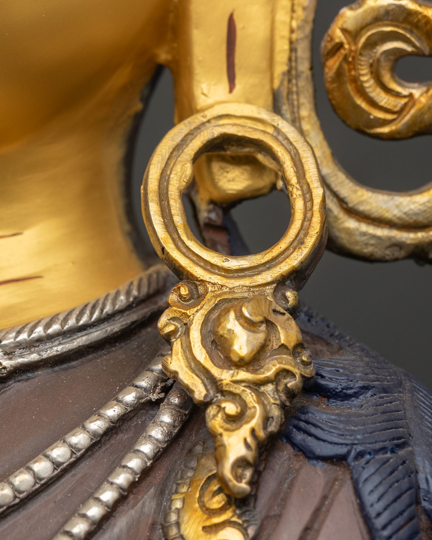 Chenrezig Statue