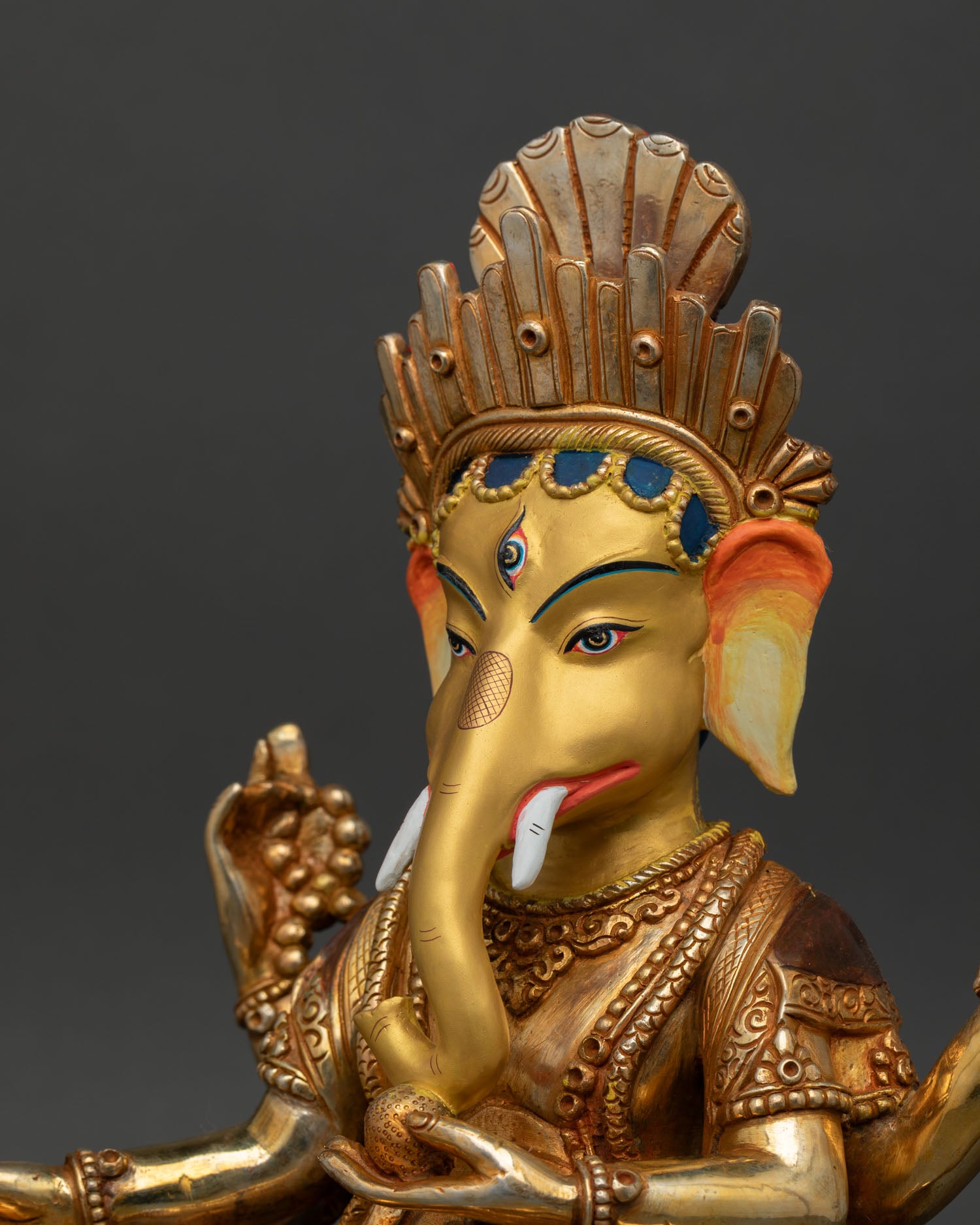 Ganesh Statue | Hindu God of Wisdom and Prosperity