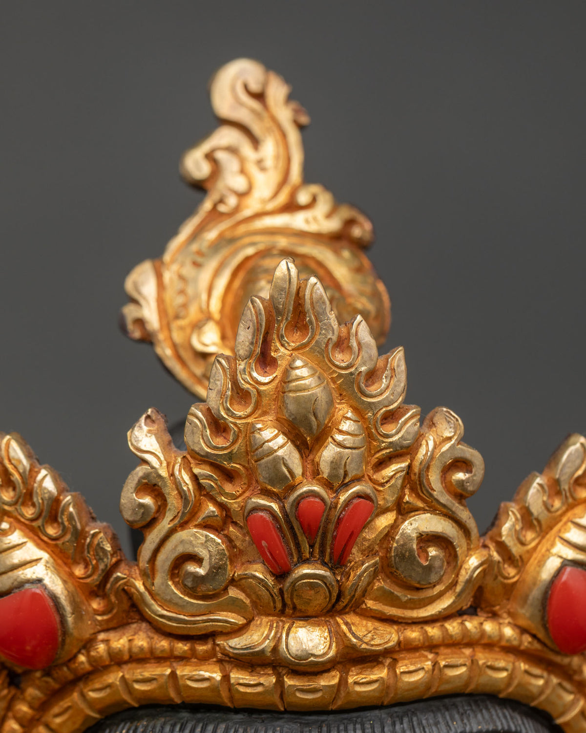 Yellow Dzambhala Figurine | Buddhist Wealth Sculpture of Nepal