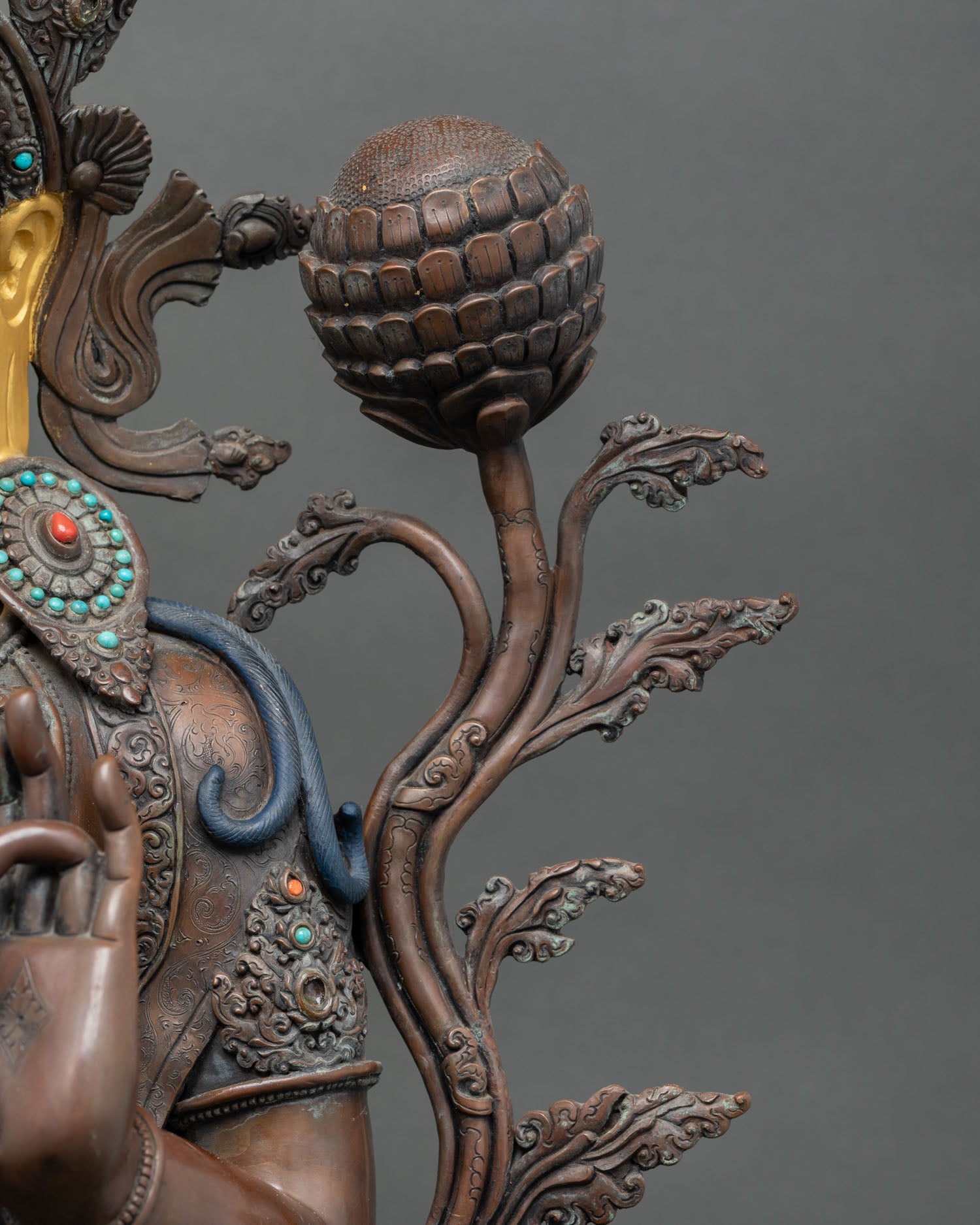 26" Green Tara Statue – Awakening Compassion and Fearlessness