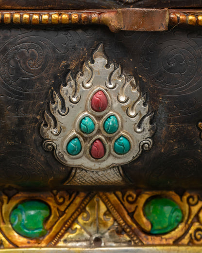 Oxidized Dzambhala Statue – Buddhist Wealth & Prosperity Deity Figurine