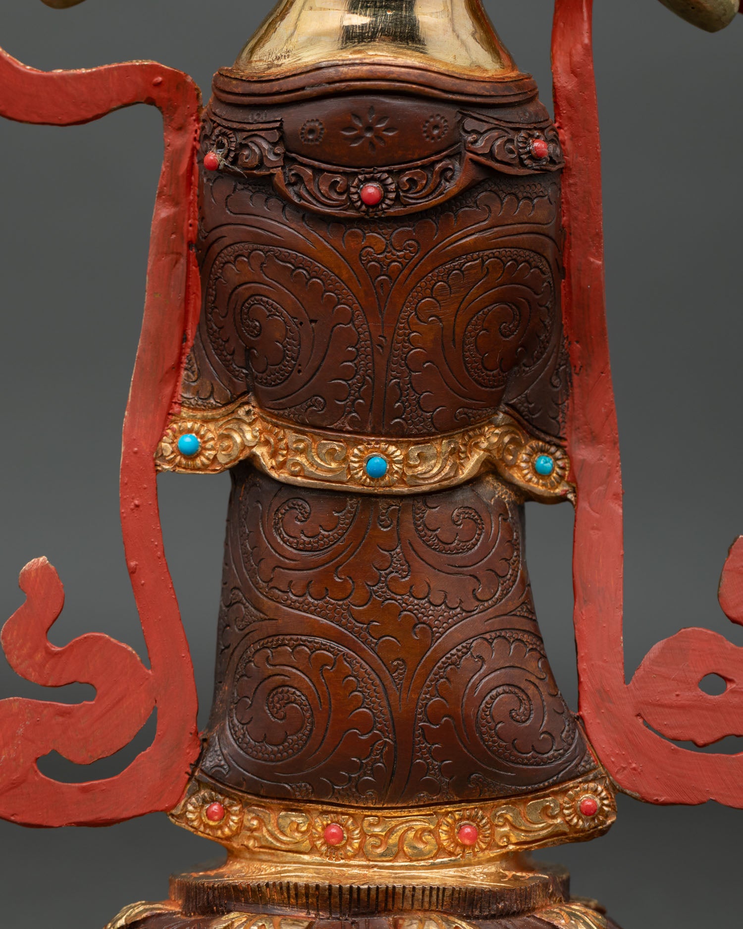 Guru's Wifes Statue