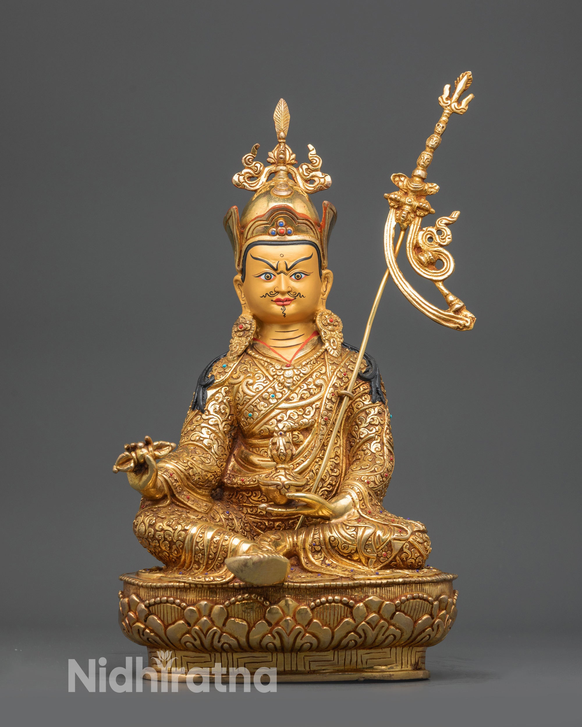 Guru Rinpoche Statue