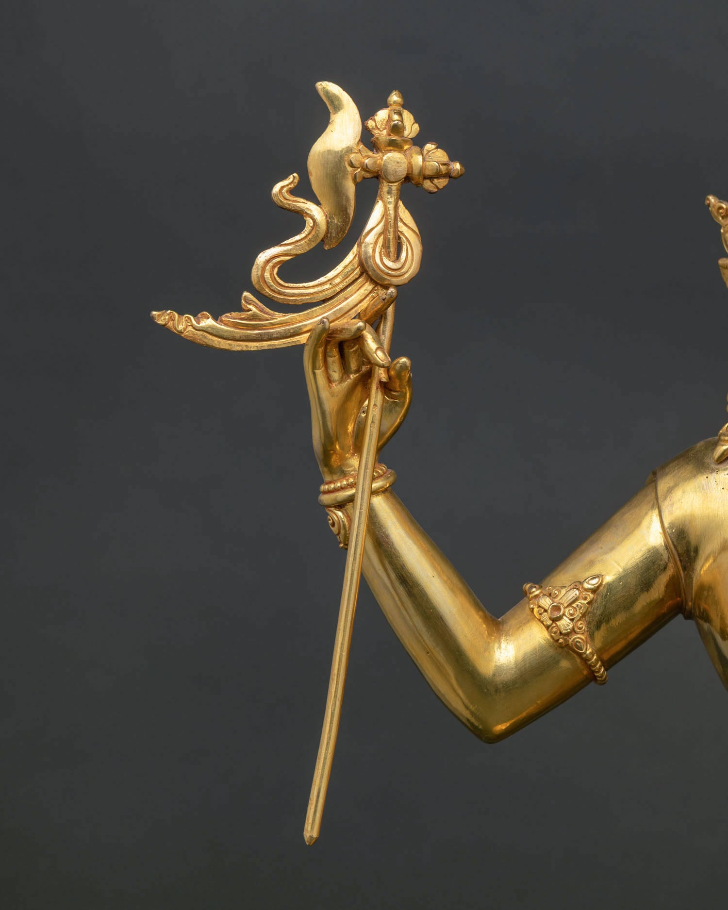 Guru`s Wifes Statue