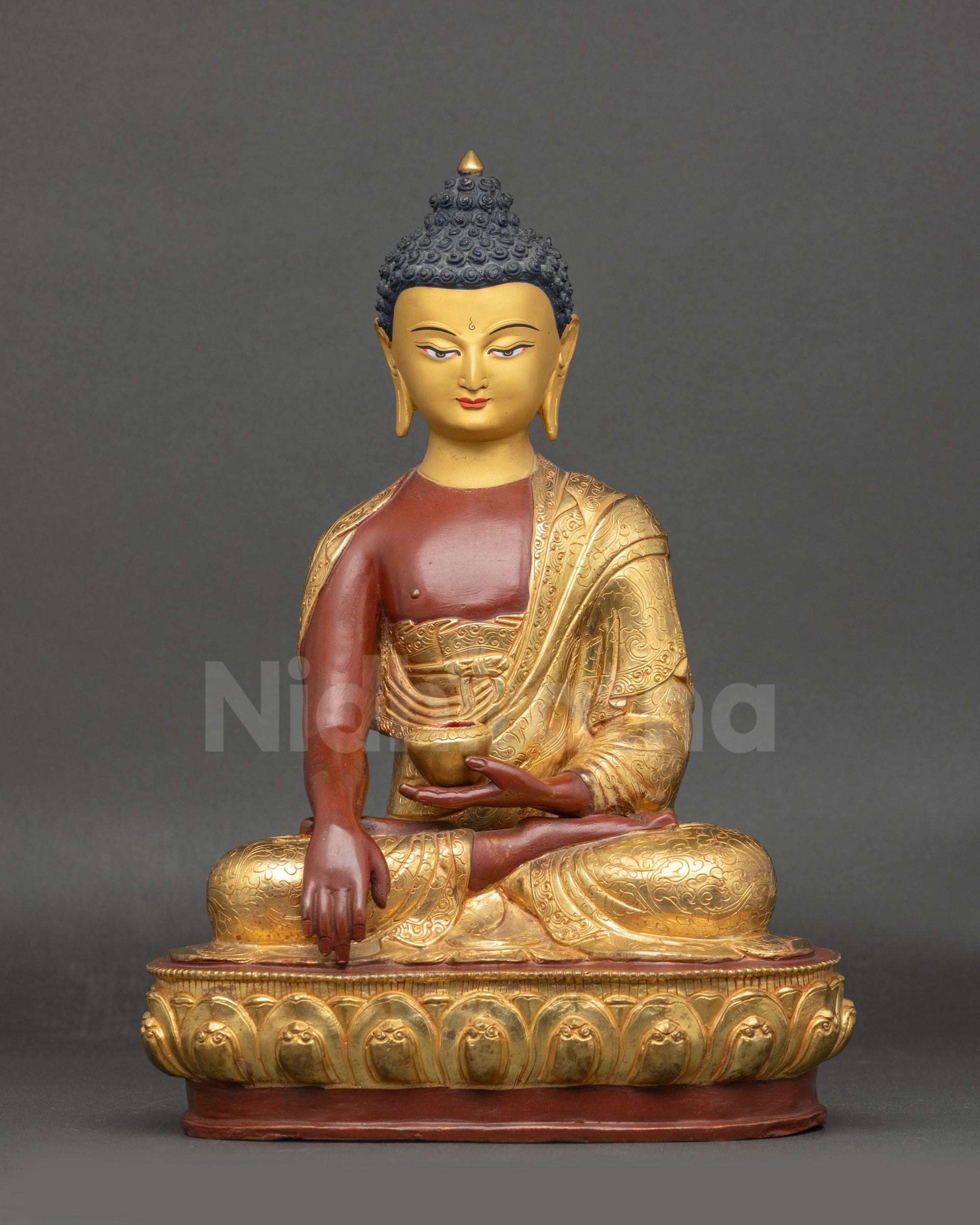 Buddha Shakyamuni Statue