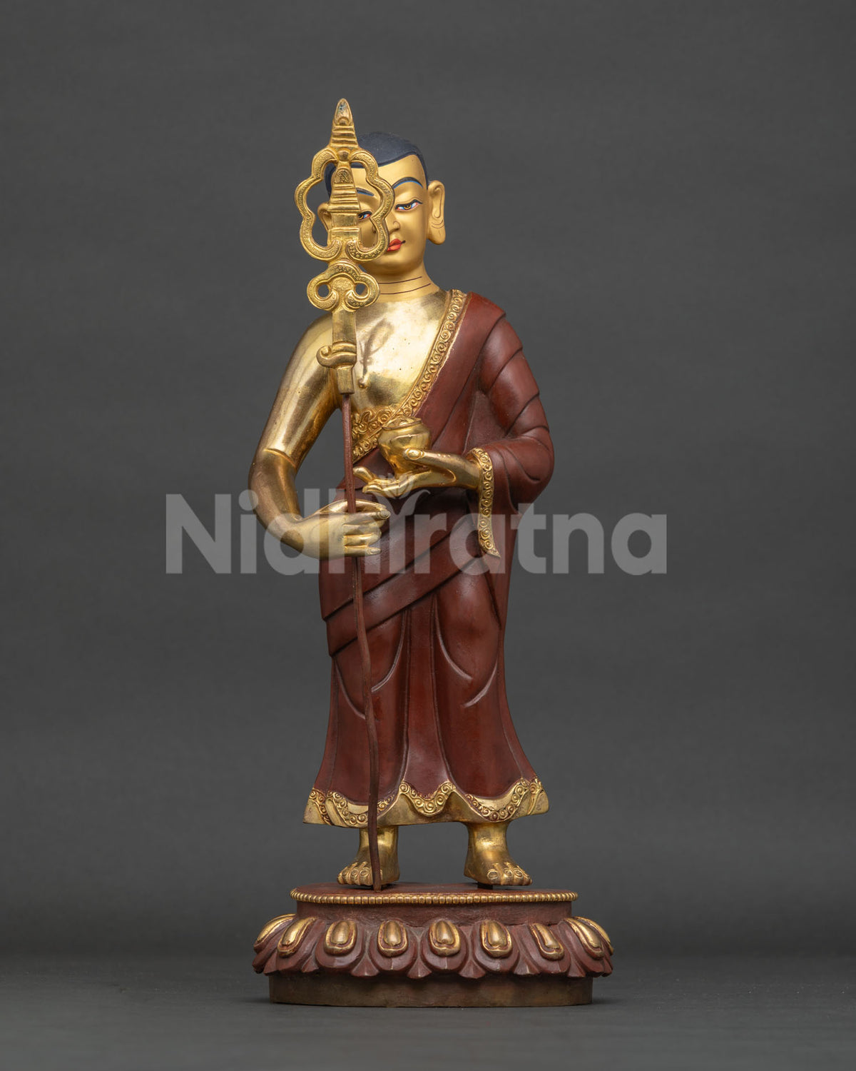 Shakyamuni Buddha With it's Followers