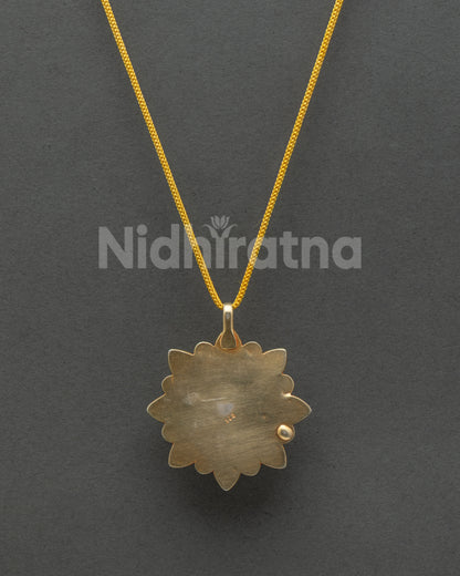 Gold Plated Flower Locket – Handcrafted in Nepal