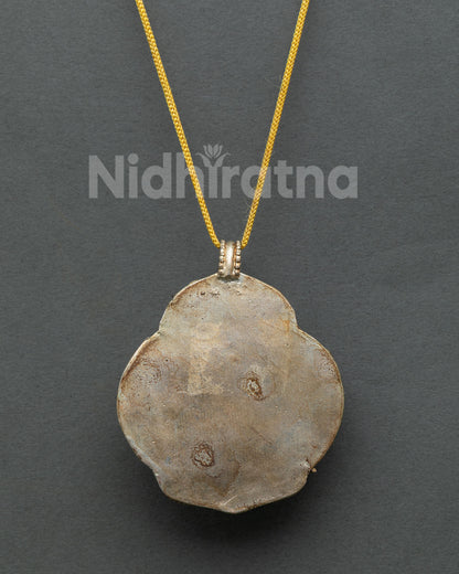 Locket [Manjushri]