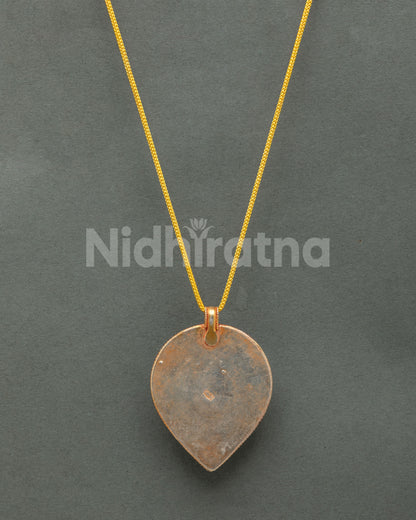 Leaf Locket | Timeless Newari Art & Craftsmanship