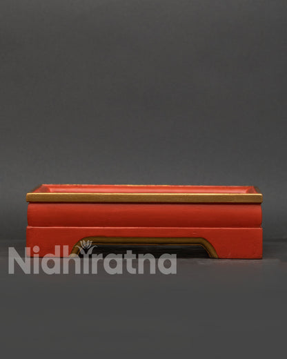 Tray