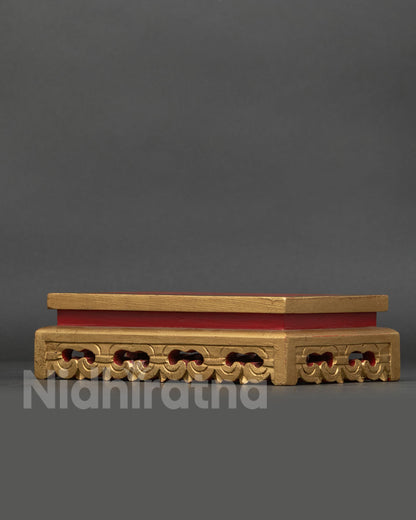 Throne (upto 8 Inch)