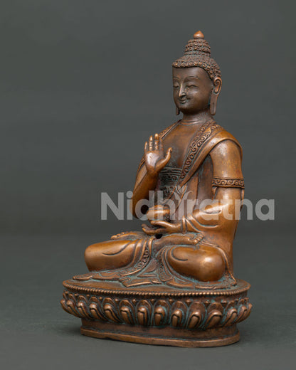 Amonghasiddhi Statue